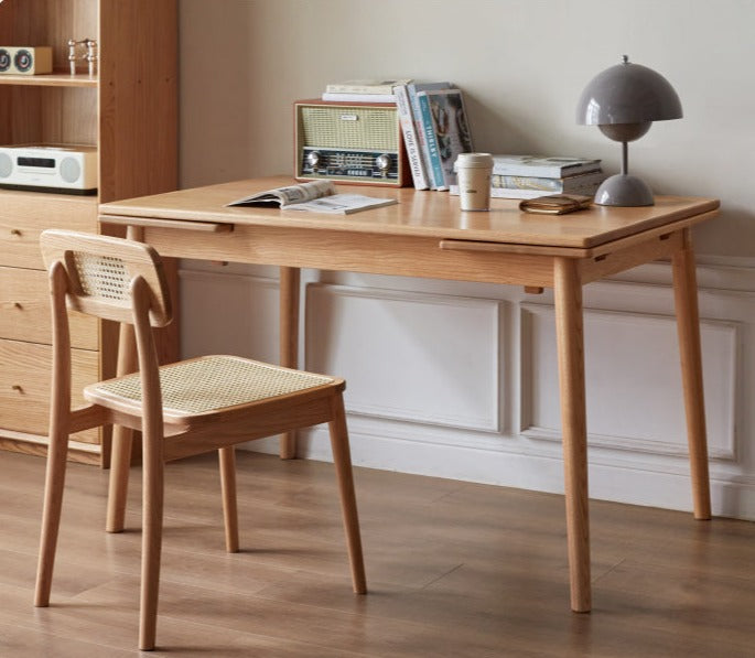 Solid Oak Wood Extendable Dining Table - Expandable Large Tabletop for Family Gatherings & Dinner Parties | Perfect for Small Spaces & Entertaining Guests