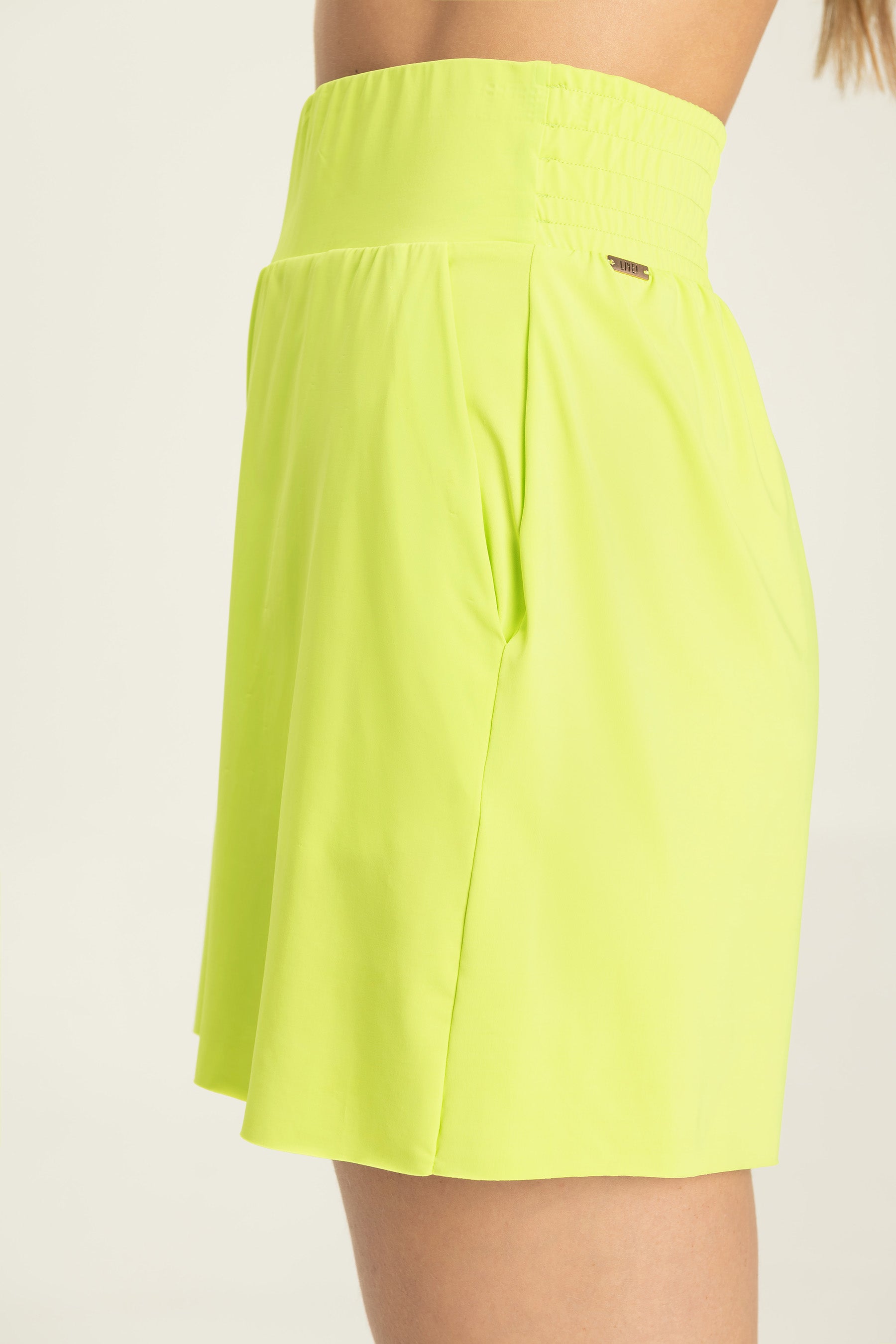 Stylish Wide Shorts 453022 for Men & Women - Comfortable Casual Summer Shorts for Outdoor Activities, Beach, and Travel