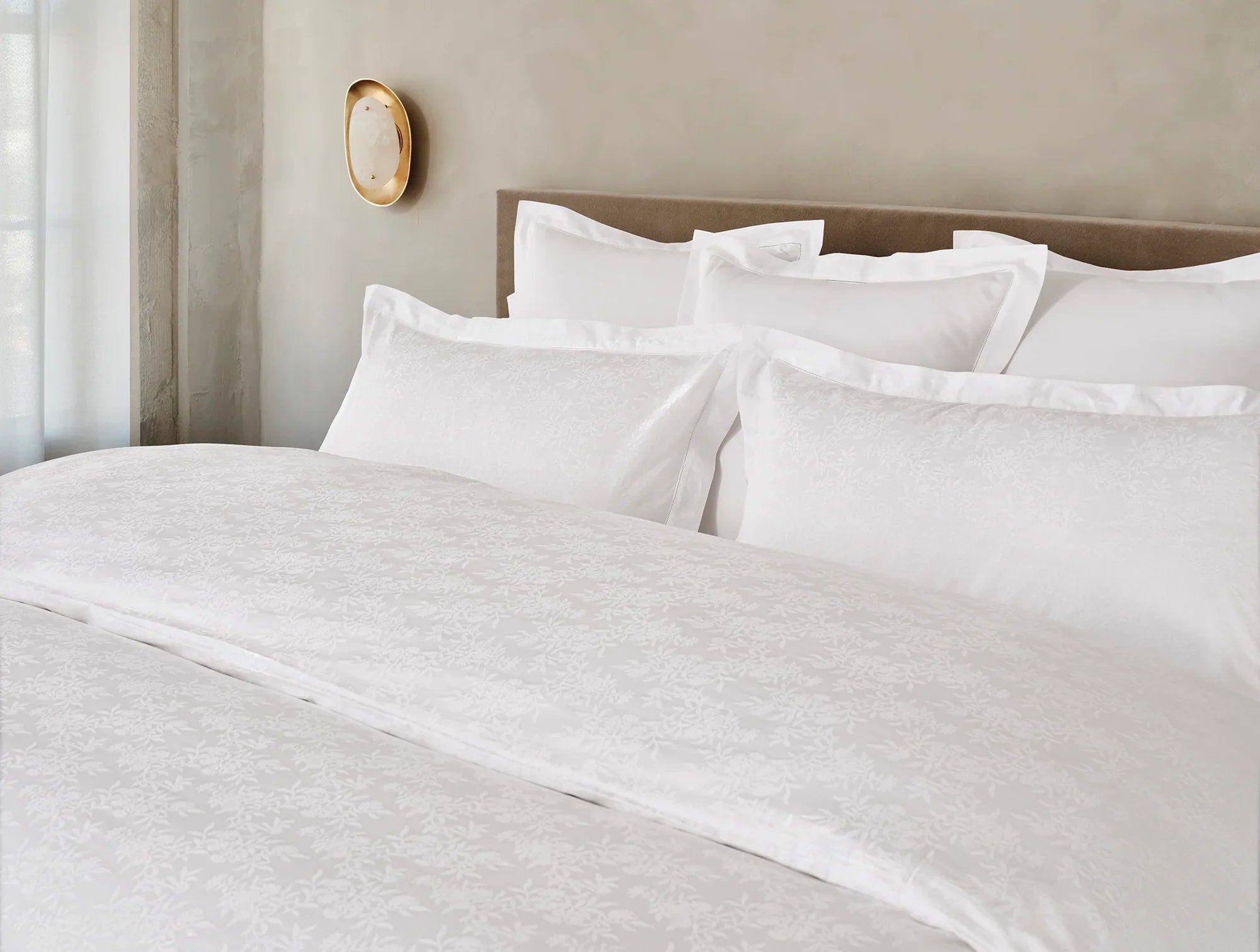 Premium Organic Sateen Jacquard Duvet Cover Set - 100% Cotton Luxury Bedding for Master Bedroom & Guest Room - Soft Wrinkle-Resistant Duvet Cover for All-Season Comfort