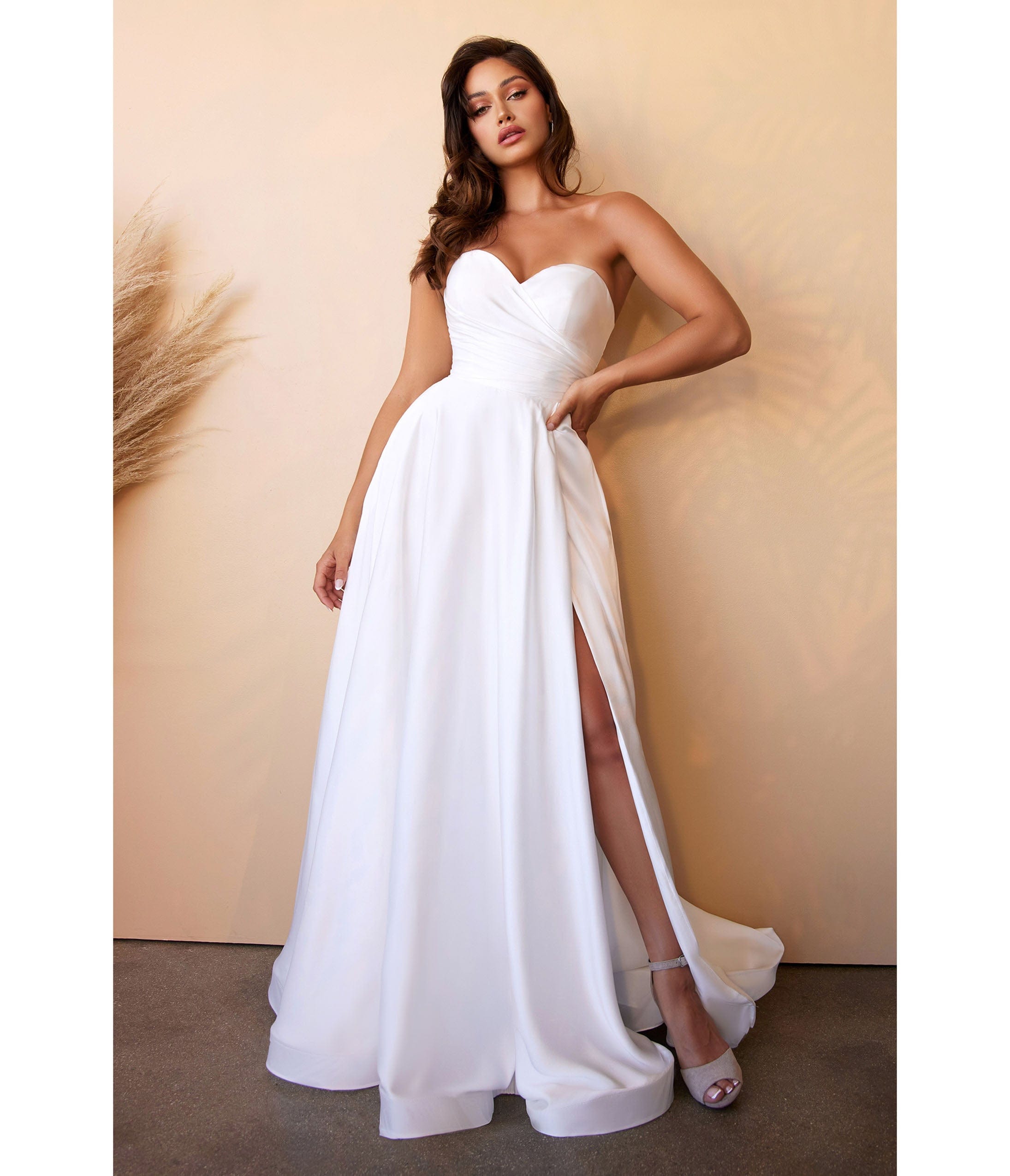 Ladivine by Cinderella Divine White Strapless Sweetheart Satin Wedding Dress - Perfect for Bridal Gowns, Prom Dresses & Formal Evening Events