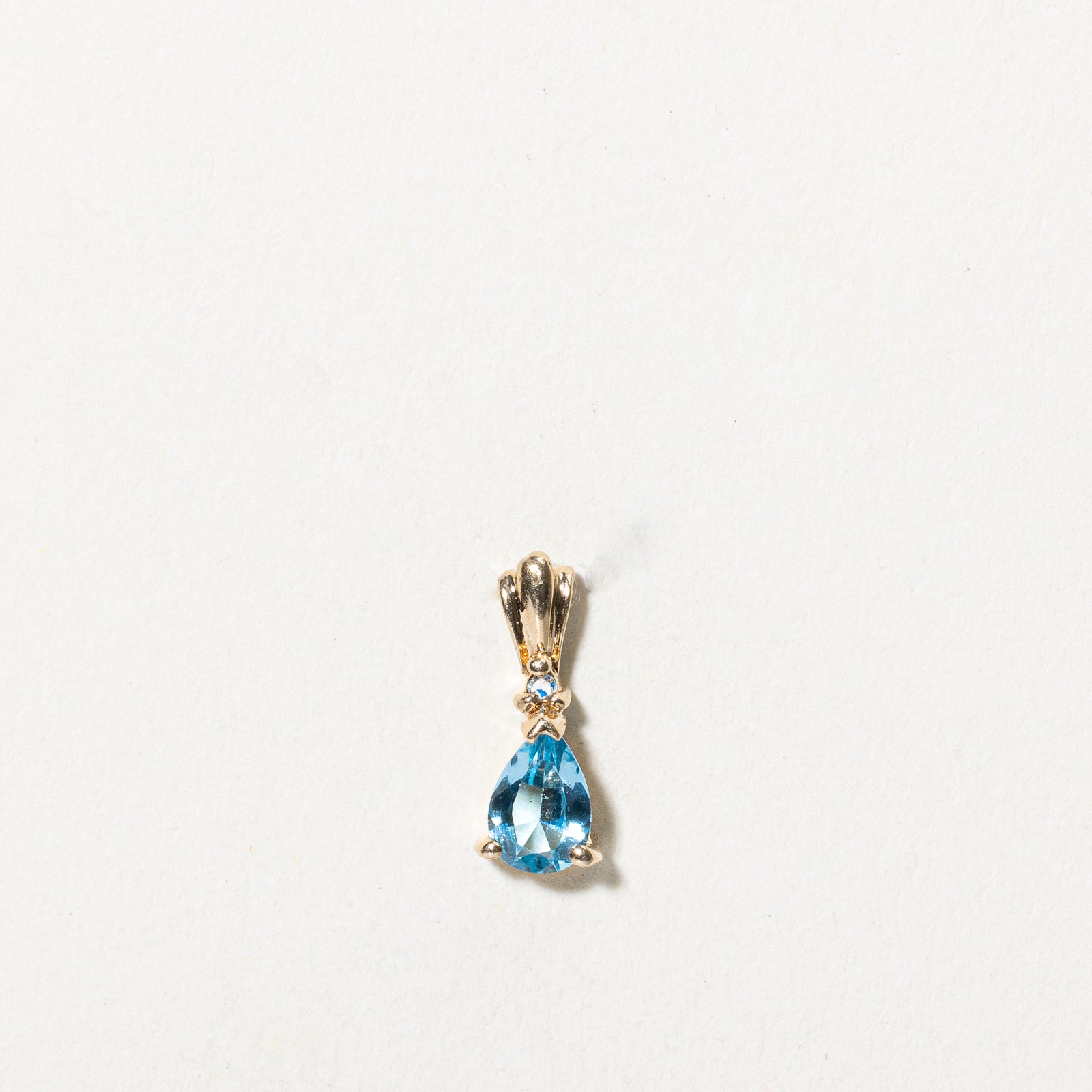 Exquisite 0.37ct Topaz & 0.005ct Diamond Drop Pendant Necklace - Elegant Jewelry Gift for Women - Perfect for Weddings, Anniversaries & Special Occasions