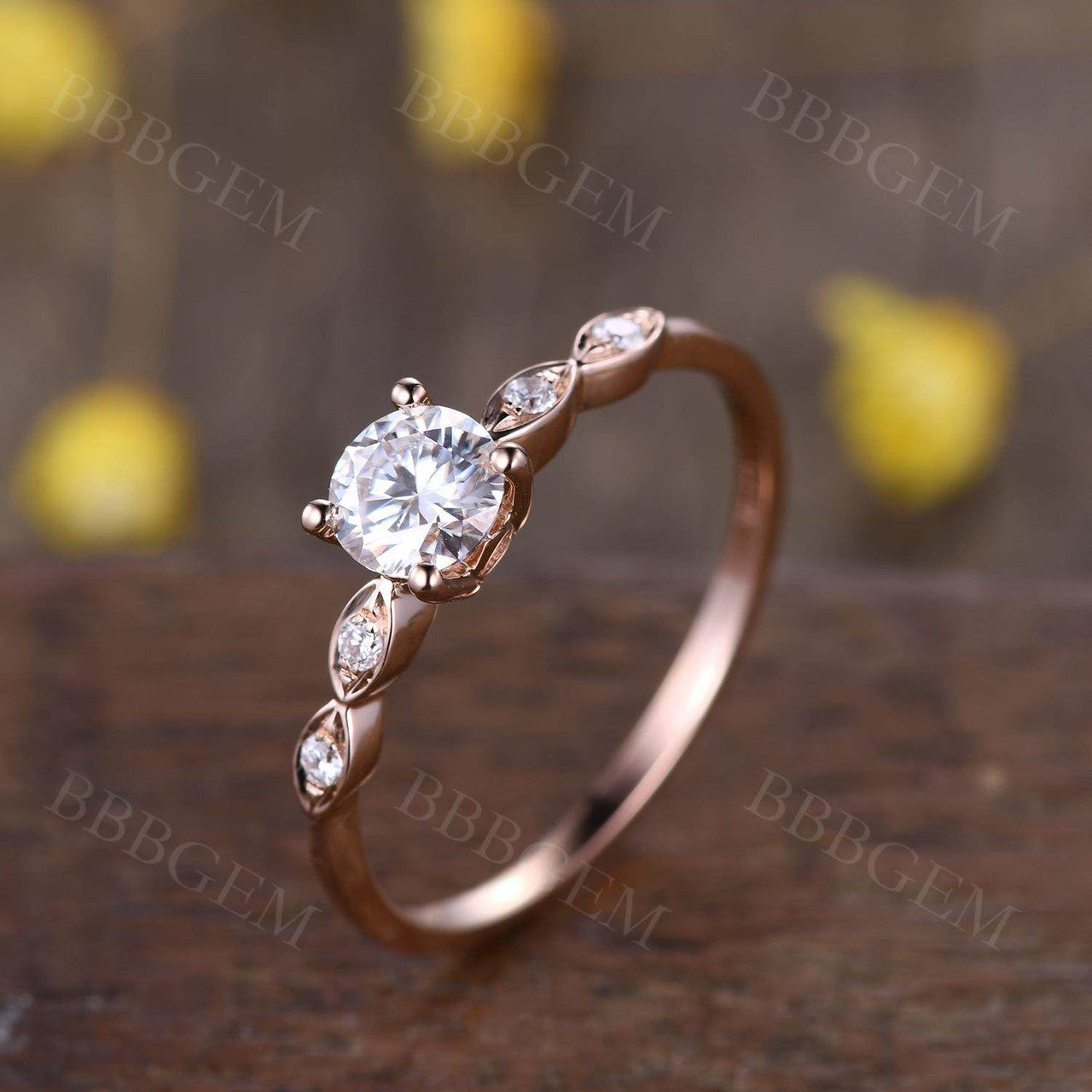 Vintage Moissanite Engagement Ring - 5mm Round Cut 0.5 Carat Moissanite & Diamond Bridal Ring in 14K/18K White Gold - Perfect for Proposals, Anniversaries & Wedding Bands