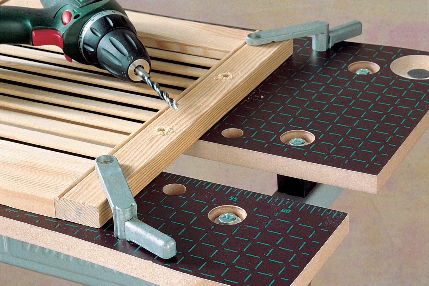 Wolfcraft Master 600 Adjustable Height Workbench & Clamping Table 6182000 - Perfect for Woodworking, DIY Projects & Garage Workshops