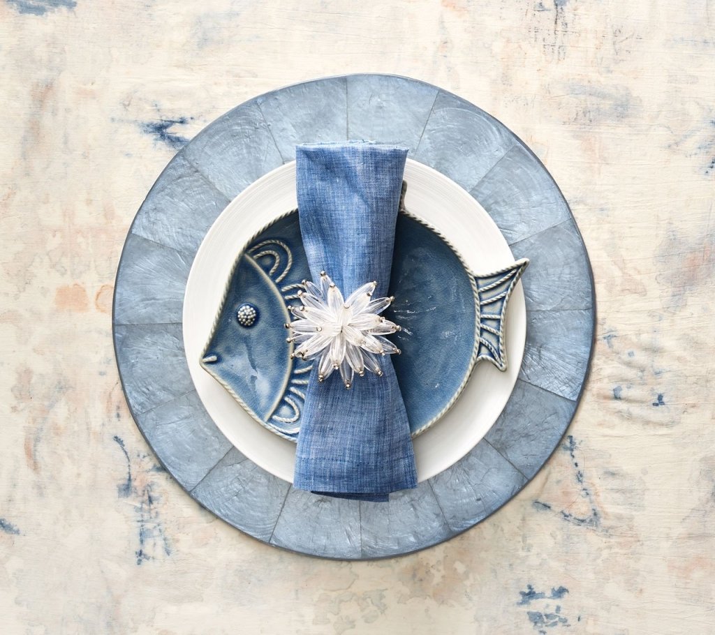 Periwinkle Round Capiz Placemat Set of 4 - Elegant Coastal Dining Decor for Beach House & Boho Table Settings