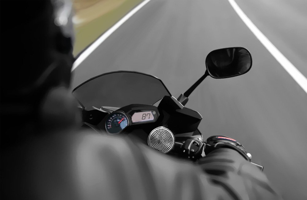 Pyle PLMCA90 1200W Waterproof Motorcycle & ATV Amplifier with Dual Handlebar Speakers, MP3/iPod Input & USB Charger (4-Piece Set) - Perfect for Off-Road Adventures & Long Rides