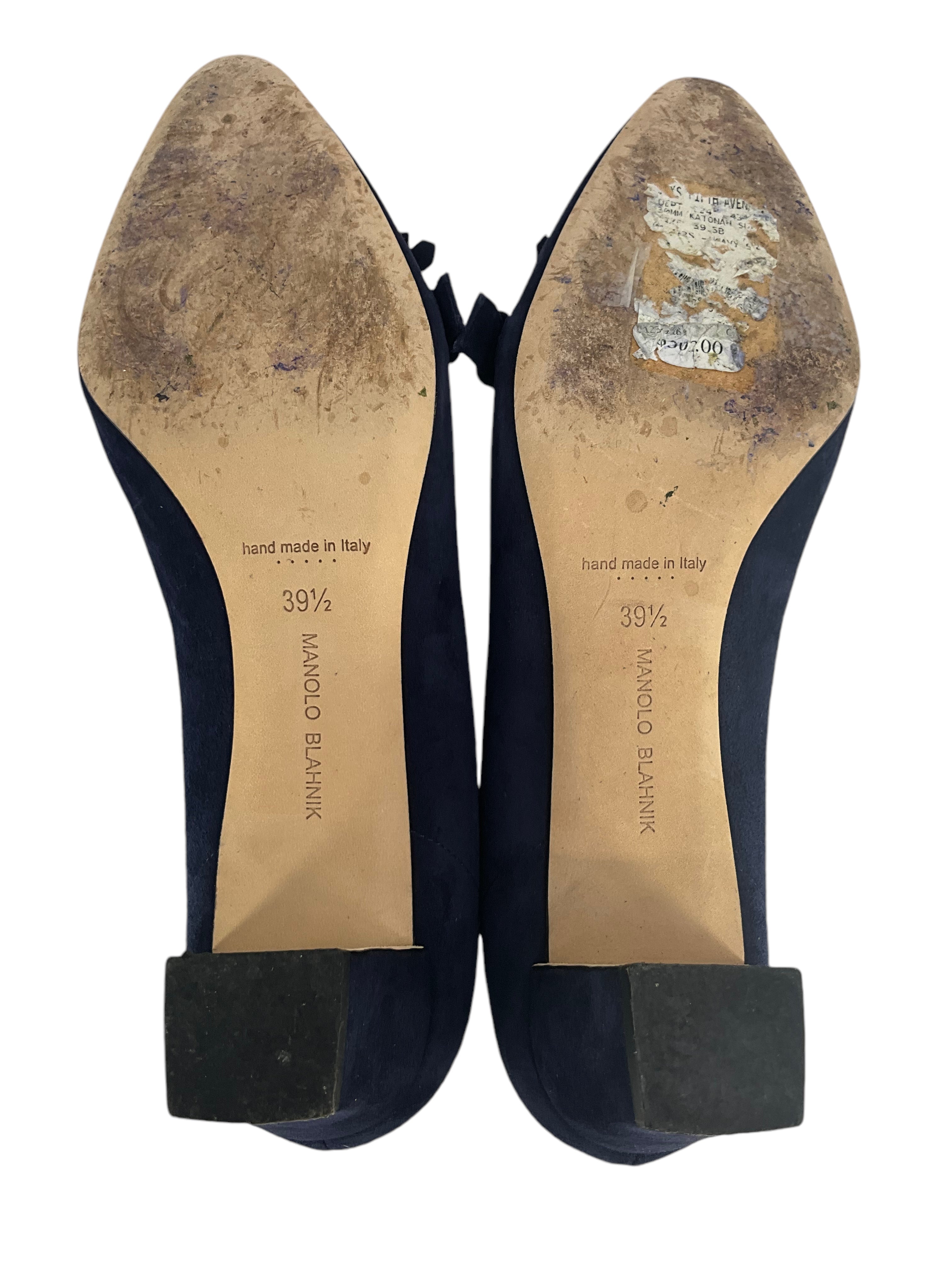 Manolo Blahnik Suede Buckle Tassel Pumps Women's Size 9.5 - Elegant High Heels for Office, Party & Special Occasions