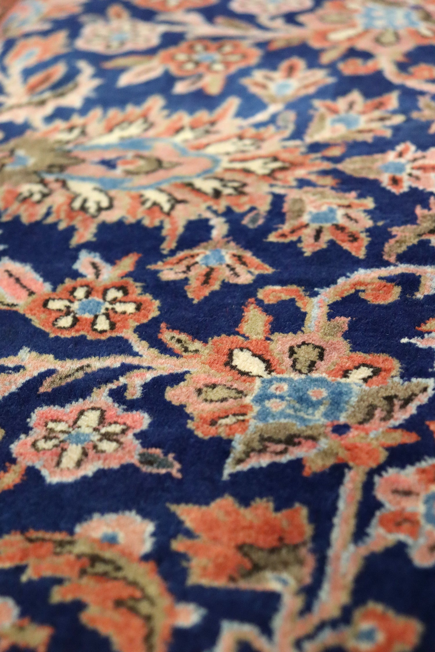 Antique Manchester Kashan Handwoven Traditional Persian Rug - J66229 - Perfect for Living Room, Bedroom & Home Decor