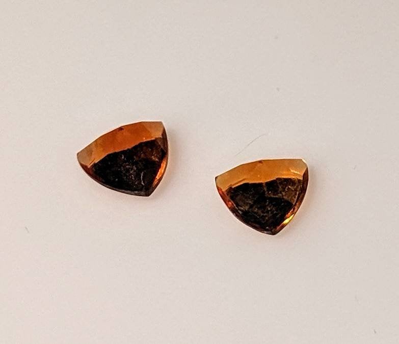 Natural Brazilian Citrine Loose Stones - 6mm Trillion Cut, VVS Eye Clean, Super Golden Orange Color, November Birthstone for Jewelry Making - Perfect for Necklaces, Rings & Birthstone Jewelry Designs