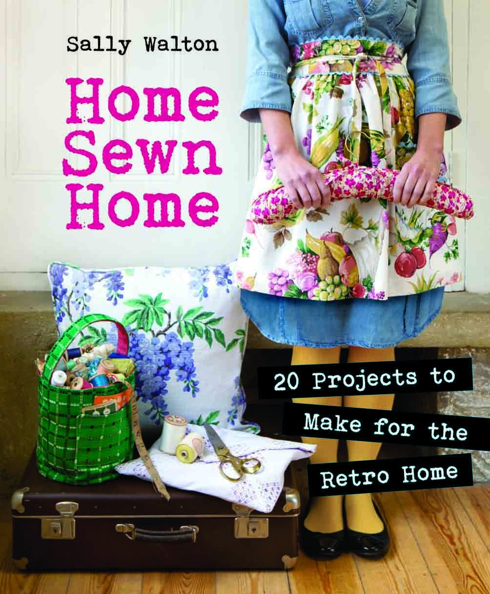Vintage Home Decor: 20 Handmade Retro Sewing Projects for Cozy Living Rooms & Bedrooms