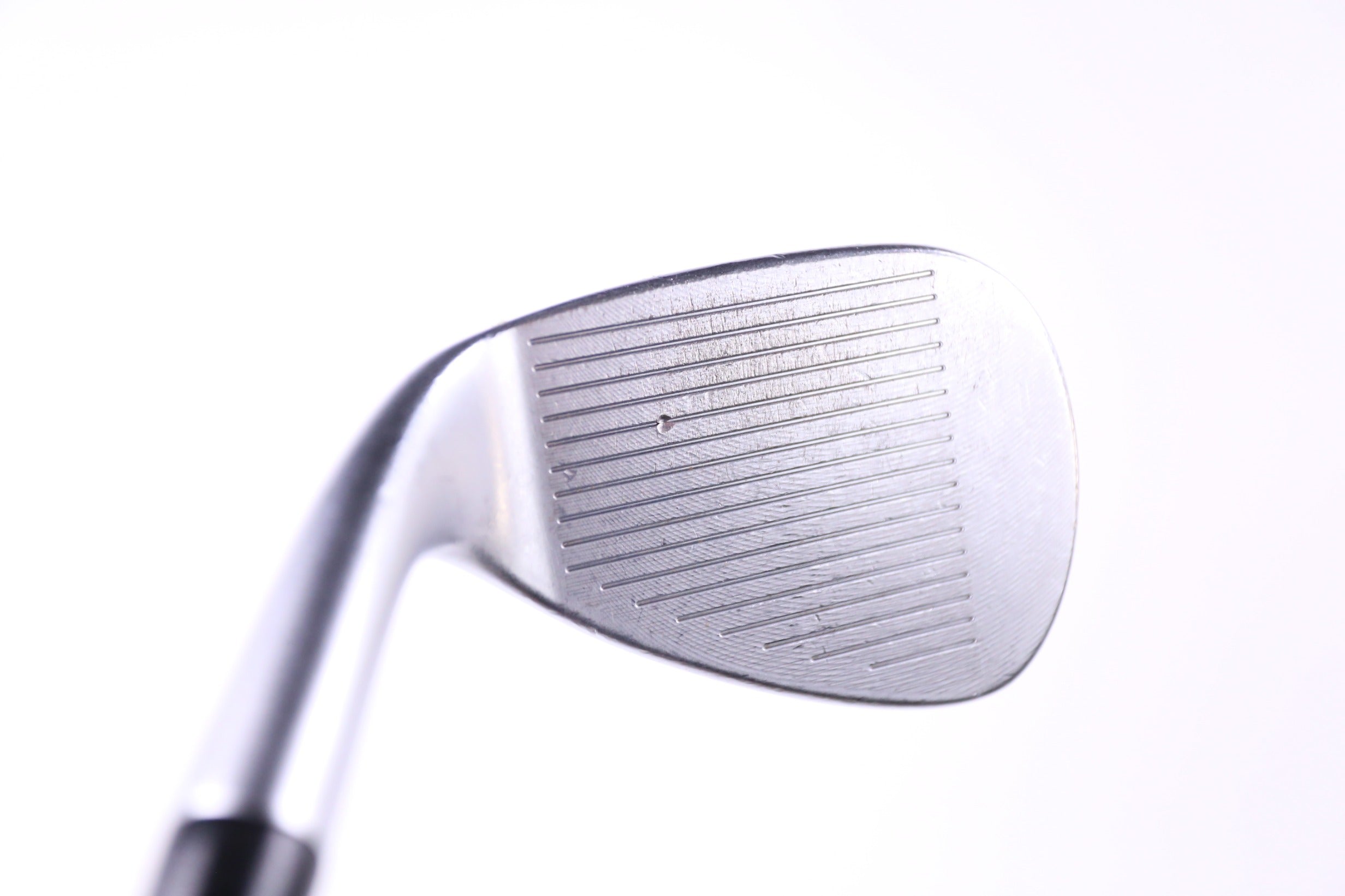 Used Cleveland CBX Gap Wedge 50° Stiff Flex Right Handed Golf Club - Perfect for Approach Shots & Short Game Improvement