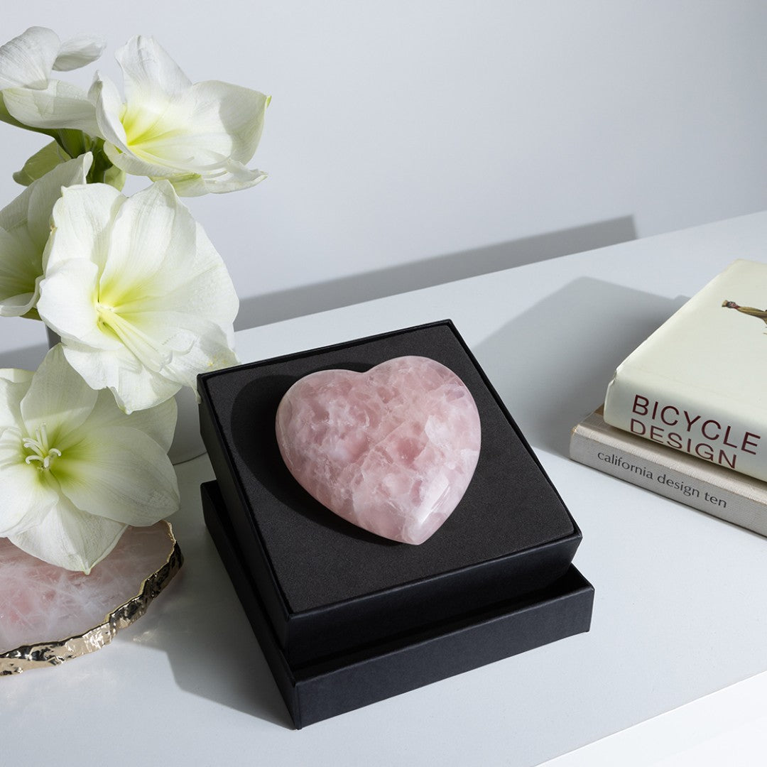 Rose Quartz Heart Stone - Natural Healing Crystal for Love, Self-Care & Positive Energy | Perfect for Meditation, Home Decor & Spiritual Gifts
