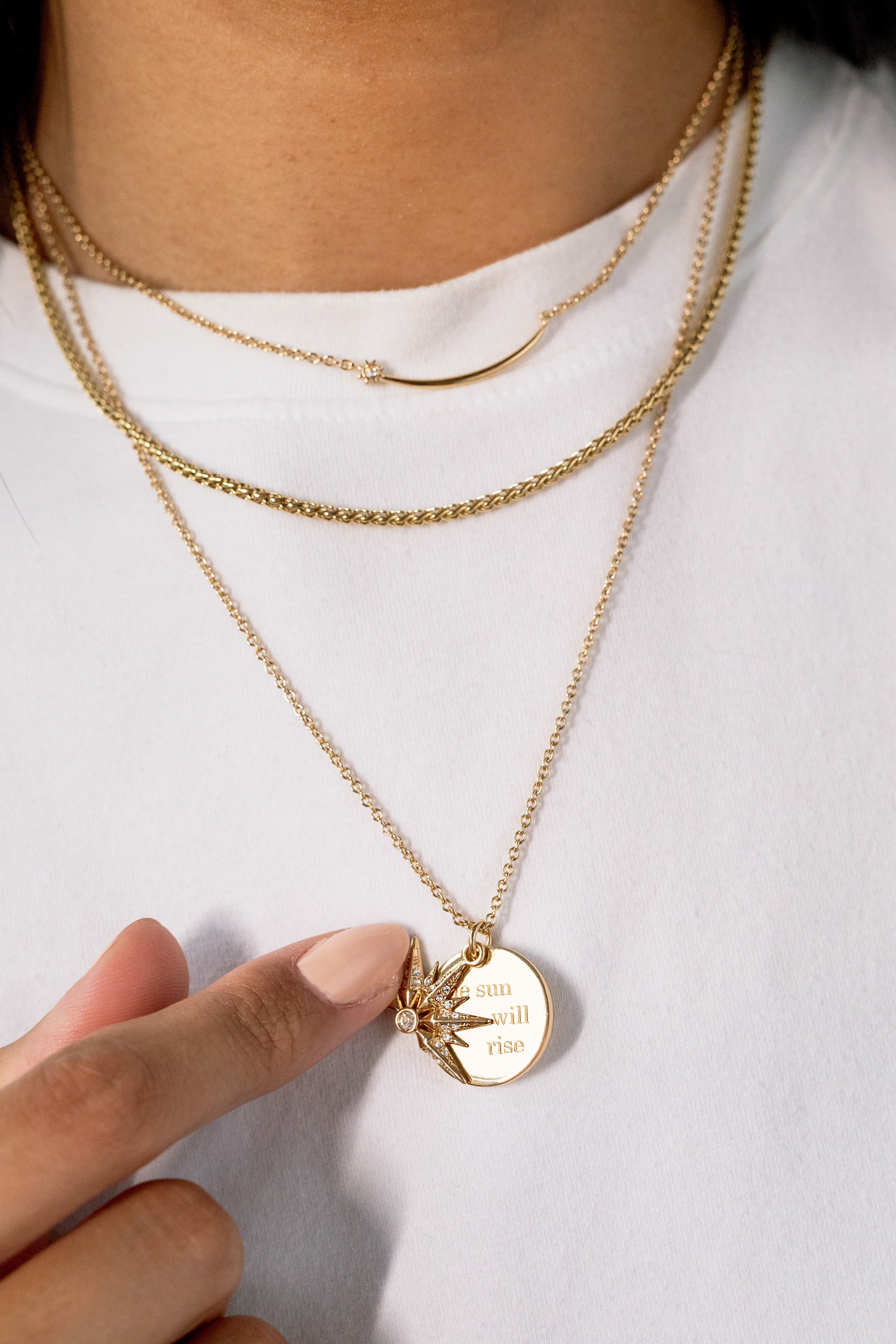 Celestial Shooting Star Necklace - Dainty Gold Star Pendant Necklace for Women | Perfect for Birthday, Anniversary & Everyday Elegant Jewelry Gift