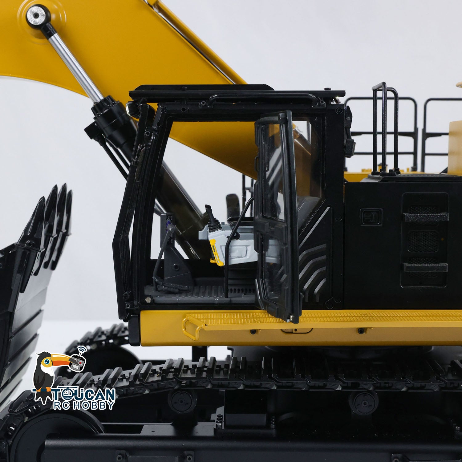 1/14 Scale Metal Hydraulic RC Excavator - Remote Control Engineering Vehicle with I6S ESC Motor & Servo - Electric Construction Truck for Hobby Model Enthusiasts | Perfect for Construction Site Play, Backyard Digging & STEM Learning Activities