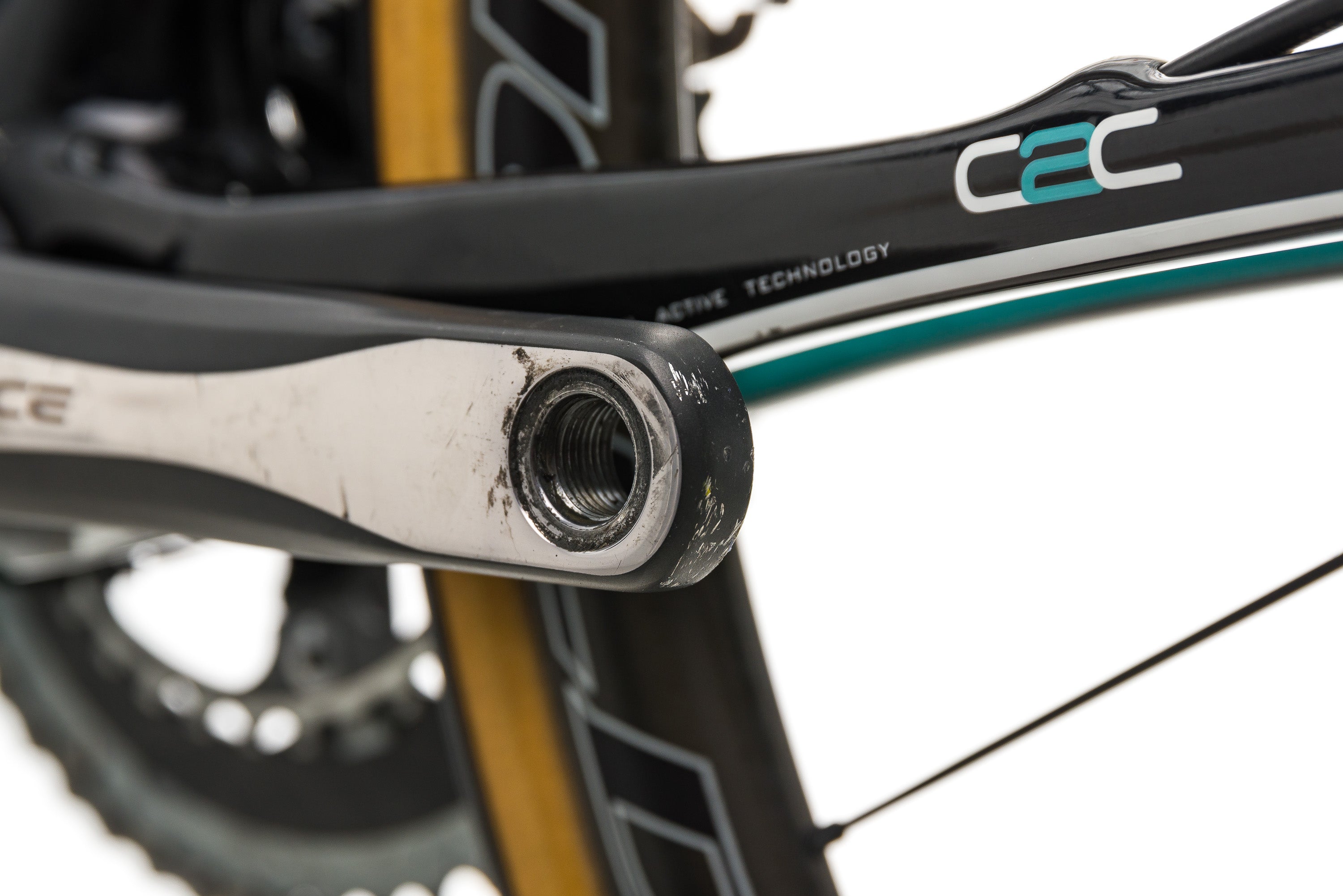 Bianchi Infinito CV Di2 Road Bike 2016 - 55cm Carbon Frame, Shimano Di2 Shifting - Perfect for Endurance Rides & Long-Distance Cycling