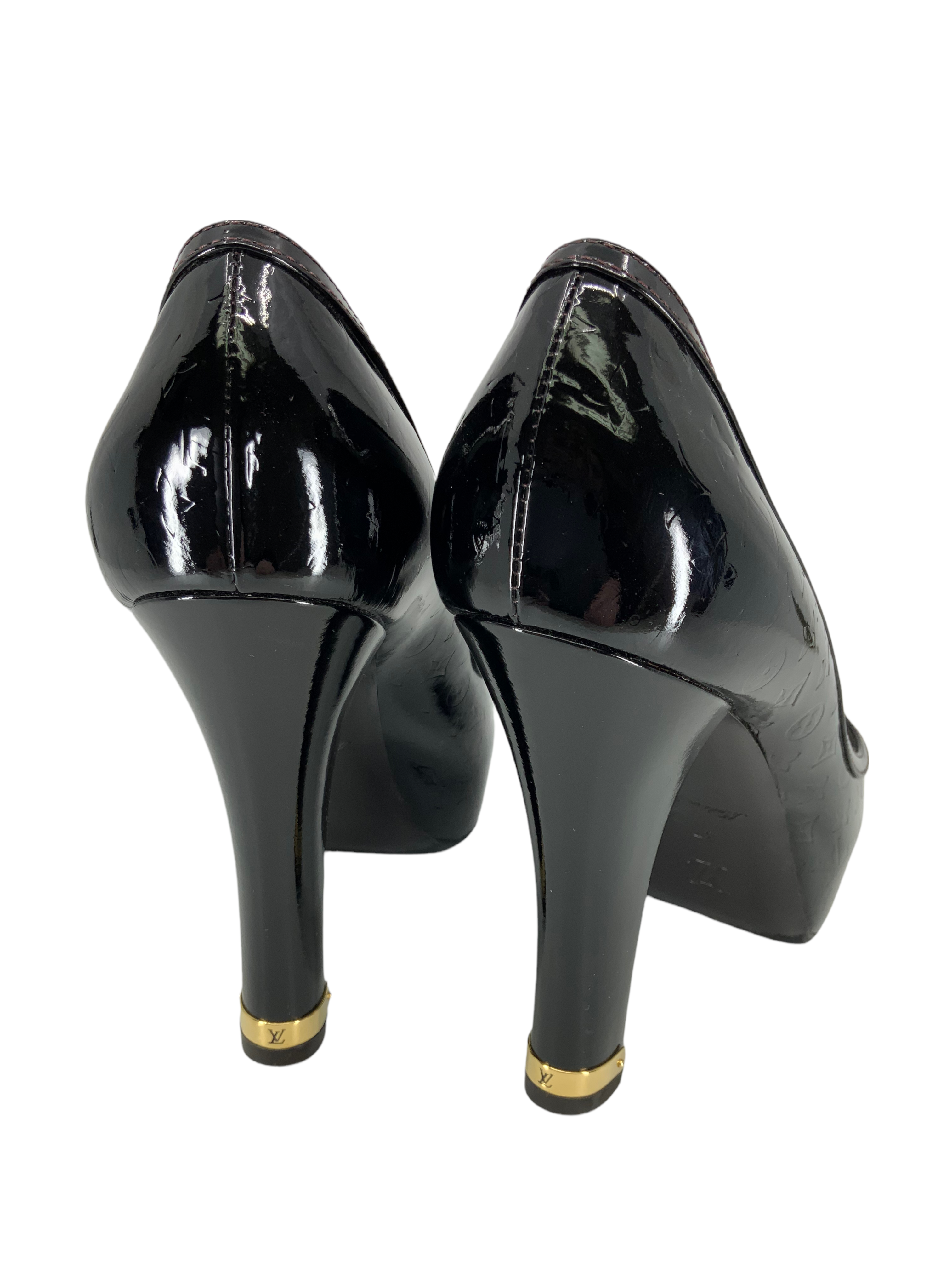 Louis Vuitton Amarante Monogram Vernis Tamara Pumps Women's Size 7 US - Elegant Purple Patent Leather Heels for Parties & Evening Events
