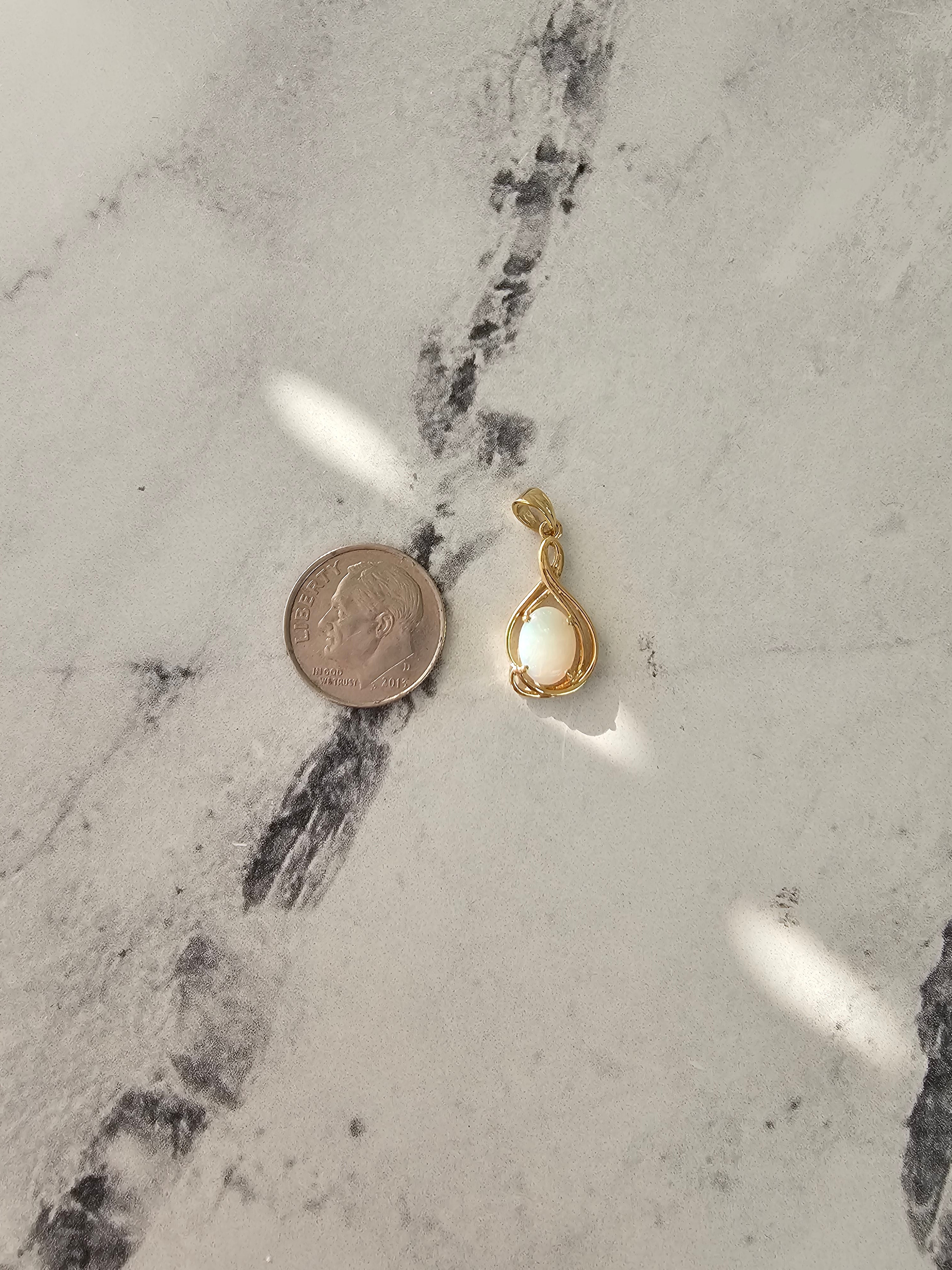 Solitaire Oval Opal Necklace 14k Yellow Gold - Elegant Dainty Jewelry for Women, Perfect Gift for Anniversary, Birthday & Special Occasions