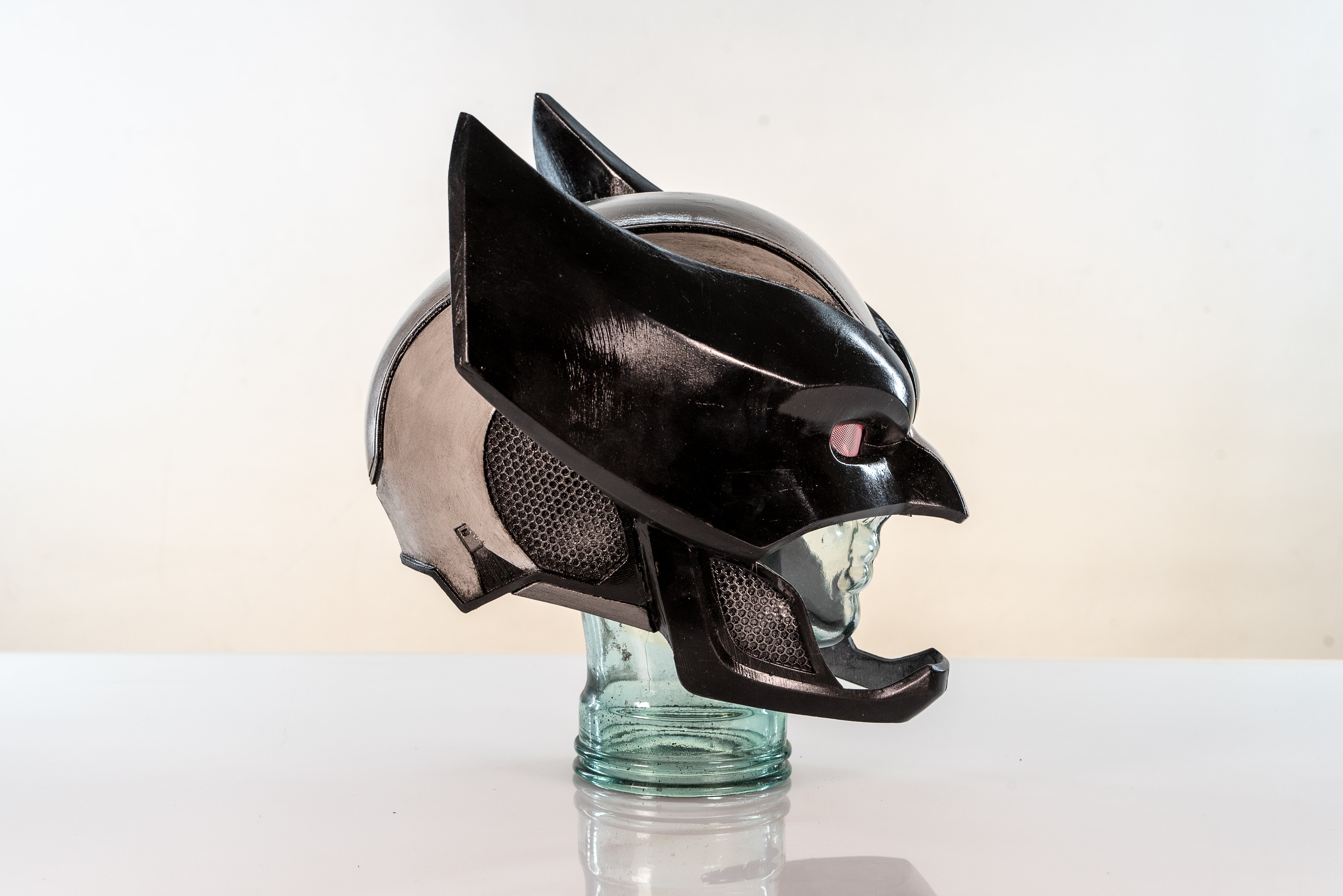 Wolverine Inspired Cosplay Helmet - Marvel X-Men Movie Replica for Halloween Costume, Cosplay Events & Collectible Display