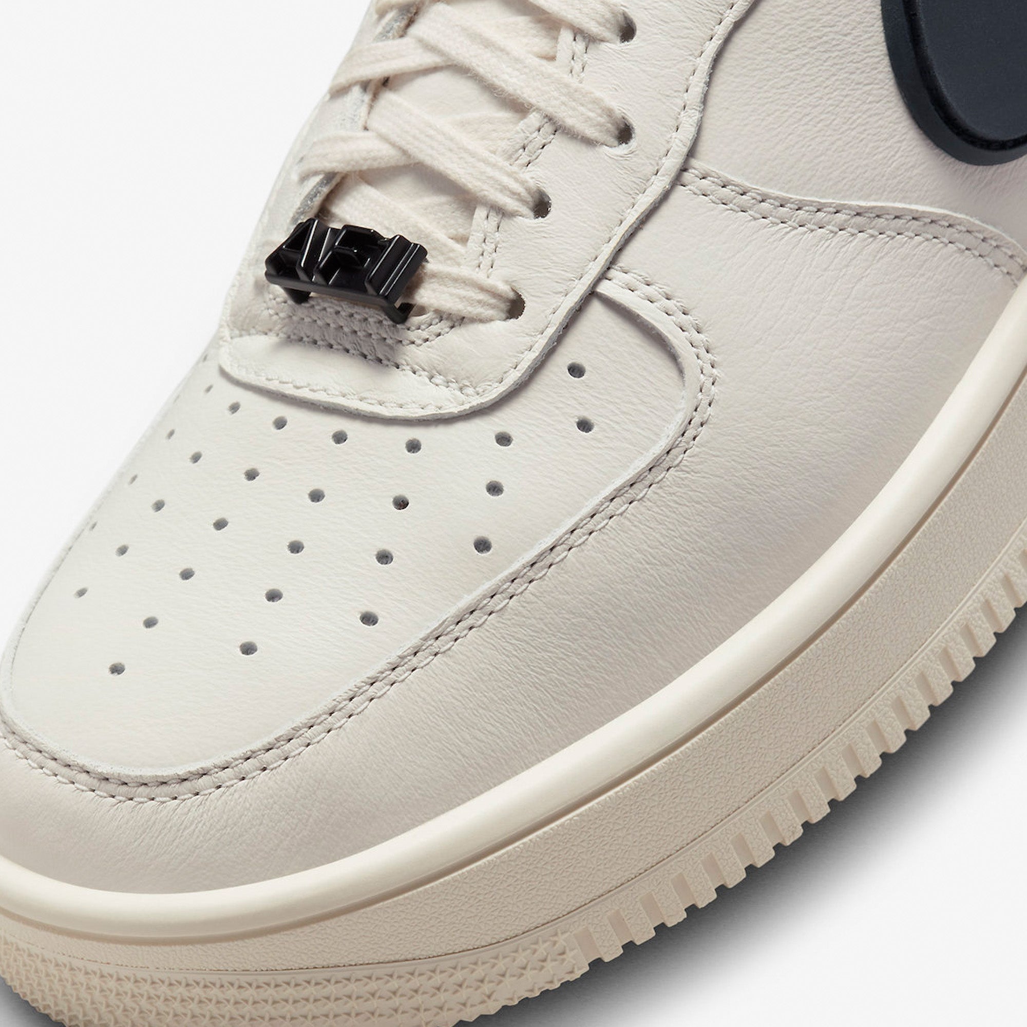 Nike Air Force 1 Low SP 'AMBUSH Phantom' Sneakers 2023 - Limited Edition White & Black Basketball Shoes for Men & Women - Perfect for Streetwear, Casual Outfits & Sneaker Collectors