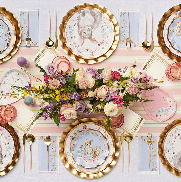 Elegant Wavy Dinner Plates Set of 8 - Easter Tableware for Holiday Dining & Party Decor