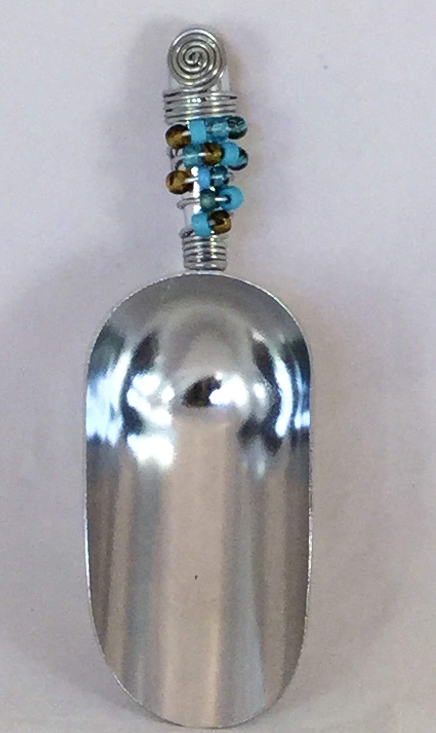 Premium Stainless Steel Ice Scoop with Beaded Handle and Wired Design - Perfect for Cocktails, Bartending, and Home Bar Accessories