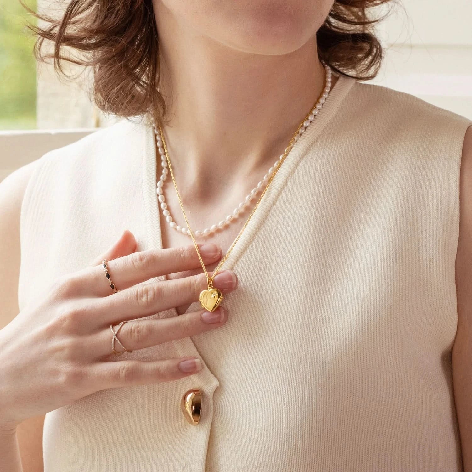 2 Photo Diamond Heart Locket Necklace in Gold - Personalized Engraved Jewelry Gift for Women - Perfect for Anniversaries, Valentine's Day & Special Occasions