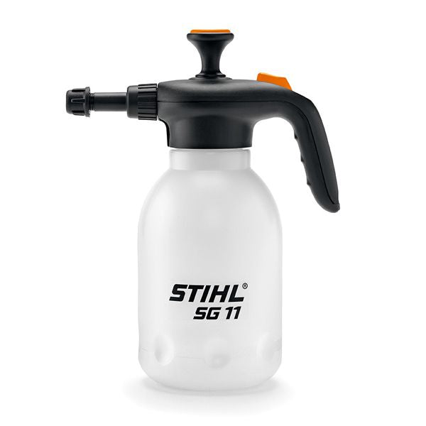 STIHL SG 11 Manual Handheld Sprayer 1.5L - Portable Garden Spray Bottle for Pesticides, Herbicides & Fertilizers - Perfect for Lawn Care, Gardening & Plant Maintenance