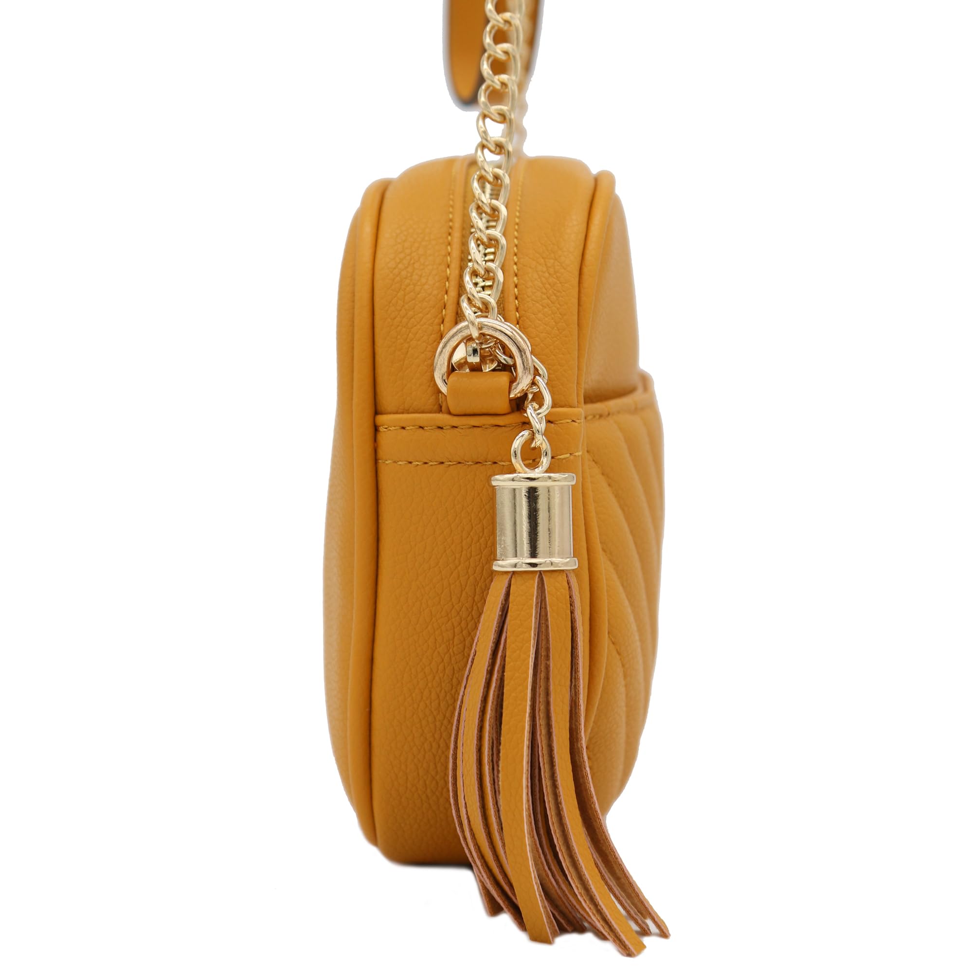 FashionPuzzle Chevron Quilted Crossbody Camera Bag with Adjustable Chain Strap & Tassel - Stylish Women's Purse for Travel, Photography & Everyday Use