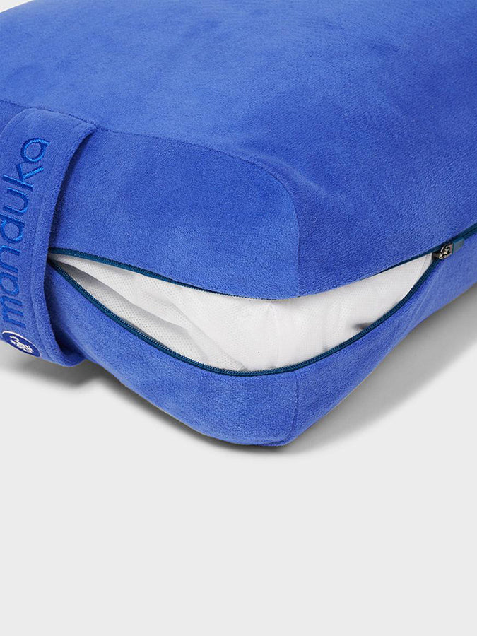 Manduka Rectangular Enlight Technology Meditation Bolster Cushion - Premium Yoga Support for Back, Hips & Knees - Ideal for Meditation, Yin Yoga & Home Relaxation
