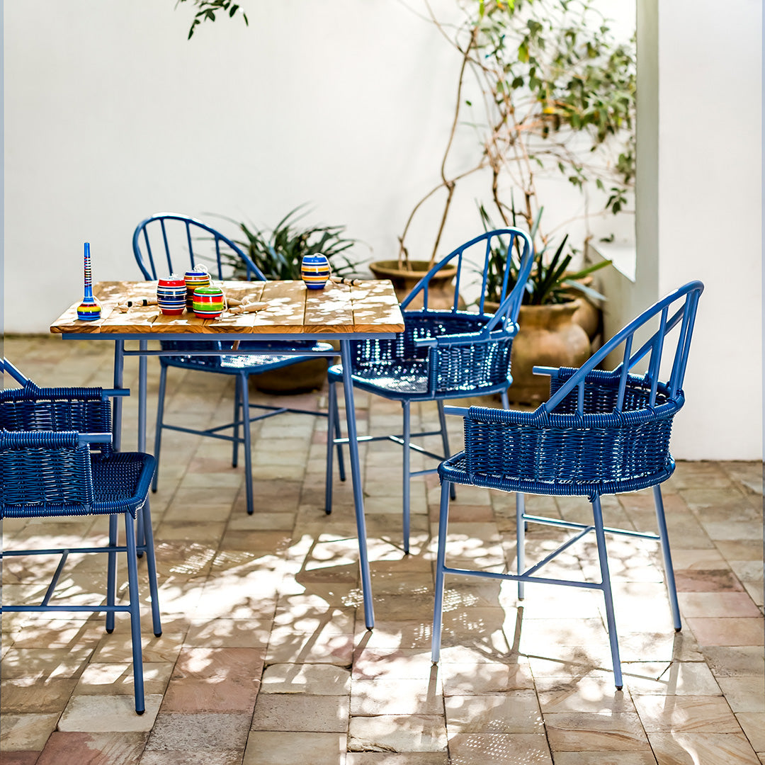 1730 Outdoor Dining Table Square - Durable Patio Furniture for Garden, Backyard & Poolside - Weather-Resistant Square Table for Outdoor Entertaining & Dining
