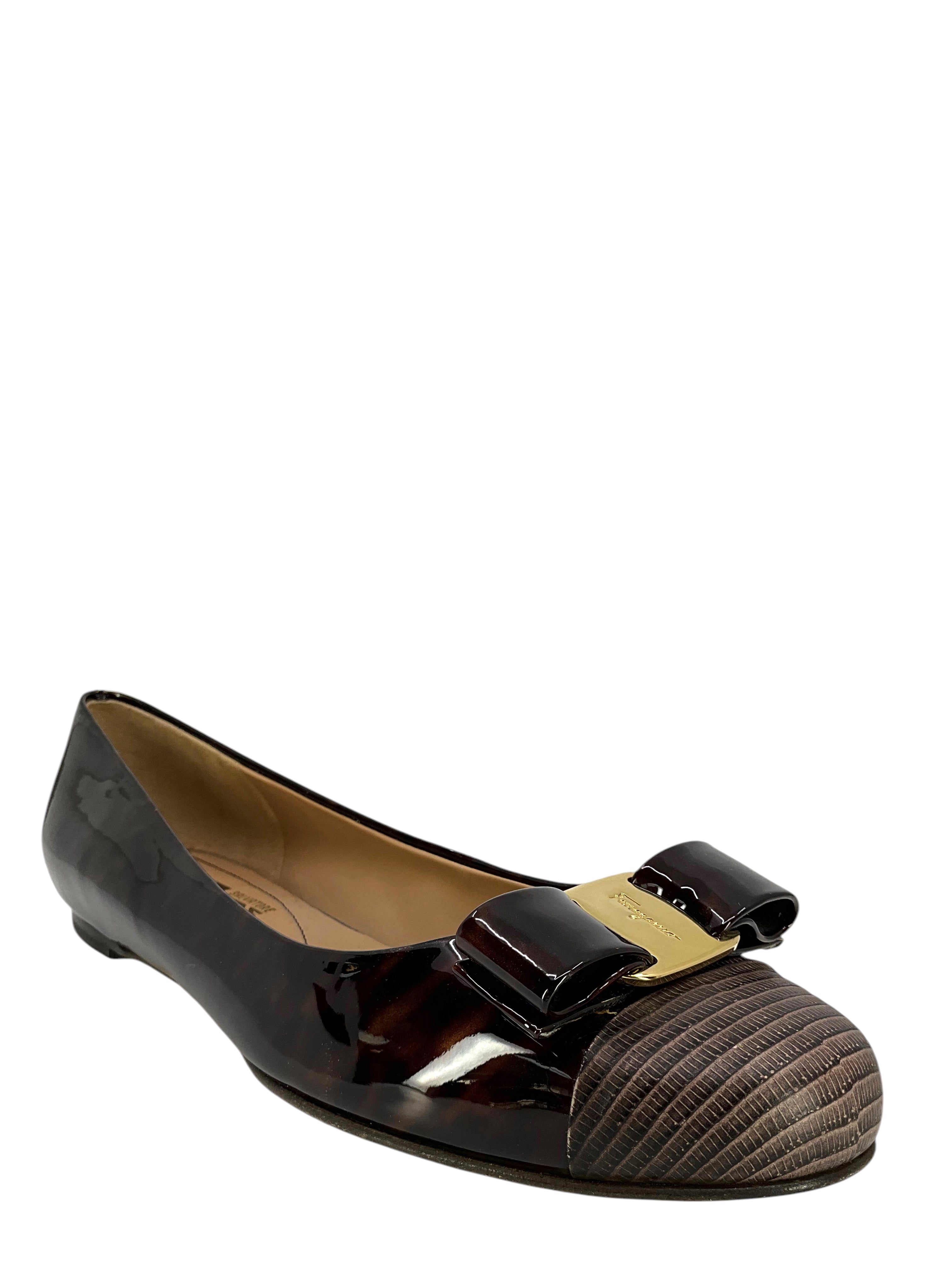 Salvatore Ferragamo Vara Bow Patent Leather Flats Women's Size 8 - New & Authentic - Perfect for Office, Wedding & Formal Occasions