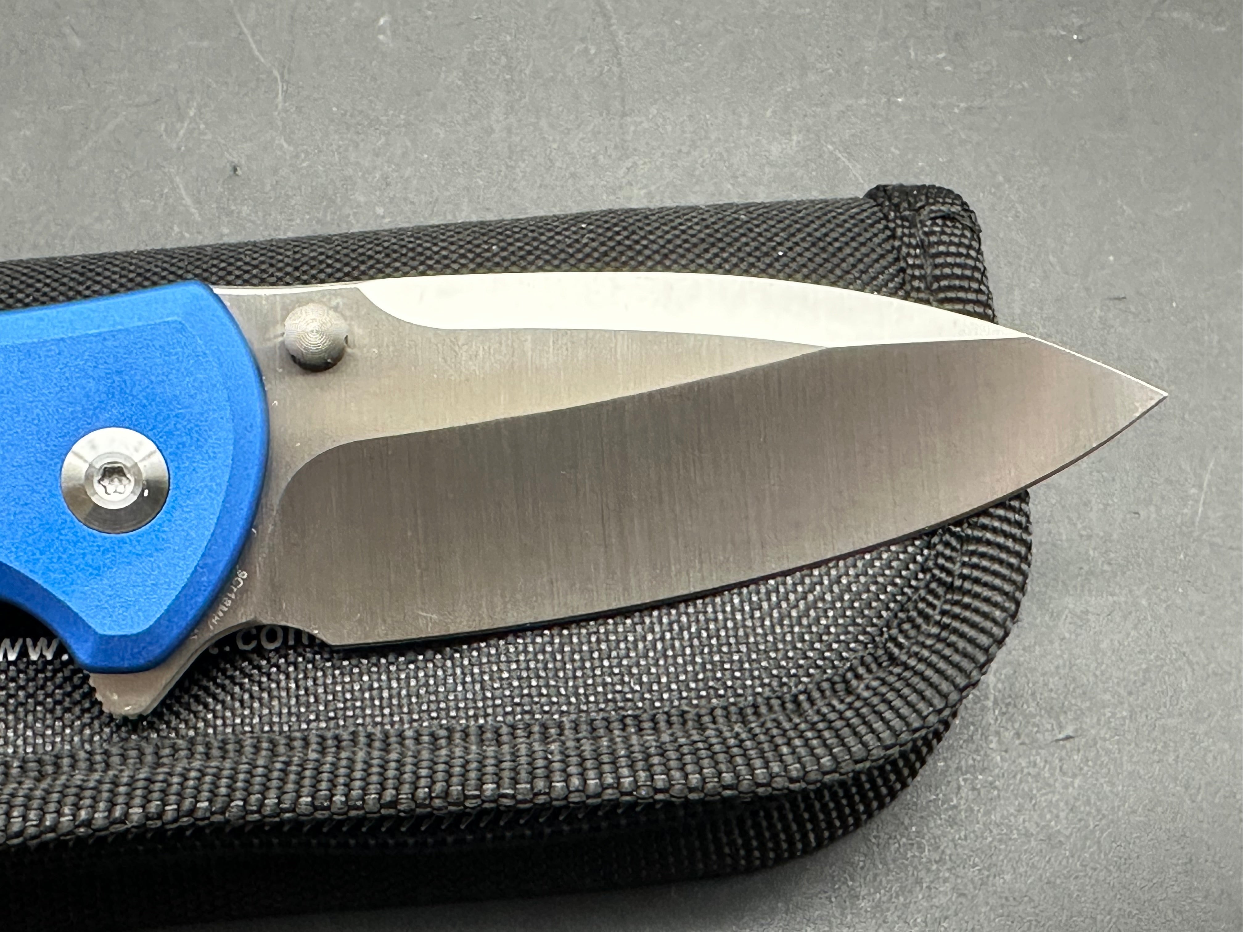 SENCUT ARCBLAST Folding Pocket Knife - Bright Blue Aluminum Handle, 9CR18MOV Stainless Steel Blade, Drop Point Design for Outdoor, Camping & EDC Use