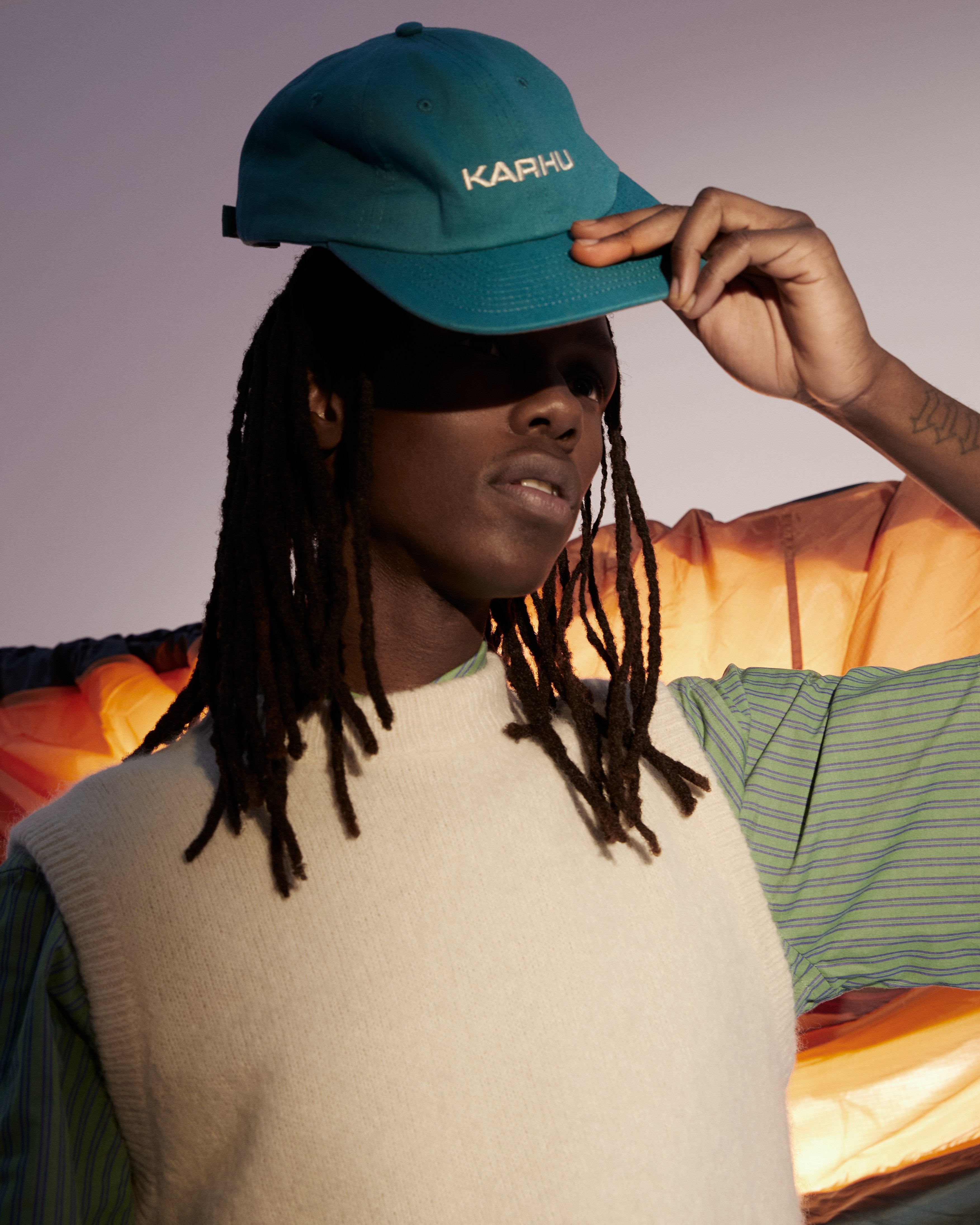 KARHU Logo Cap - Brittany Blue / Foggy Dew - Stylish Unisex Baseball Hat for Men & Women - Perfect for Running, Hiking, and Outdoor Activities