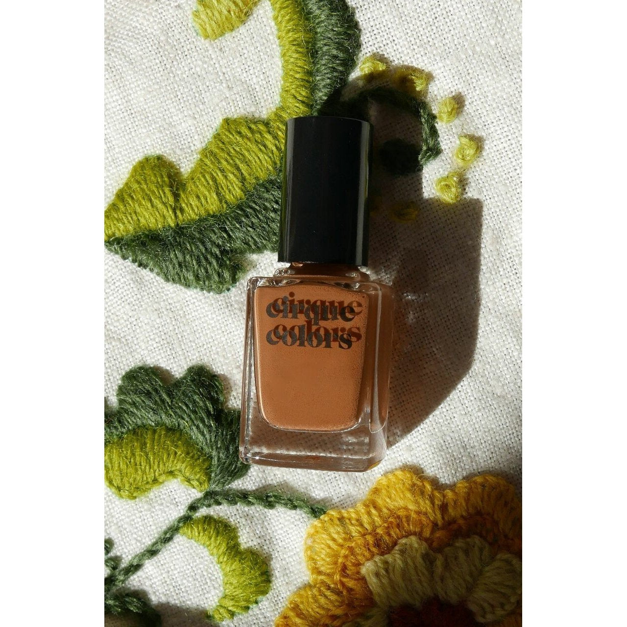 Cirque Colors Doe A Deer Nail Polish - 0.37 oz Vegan & Cruelty-Free Nail Lacquer for Women - Perfect for Everyday Wear & Special Occasions