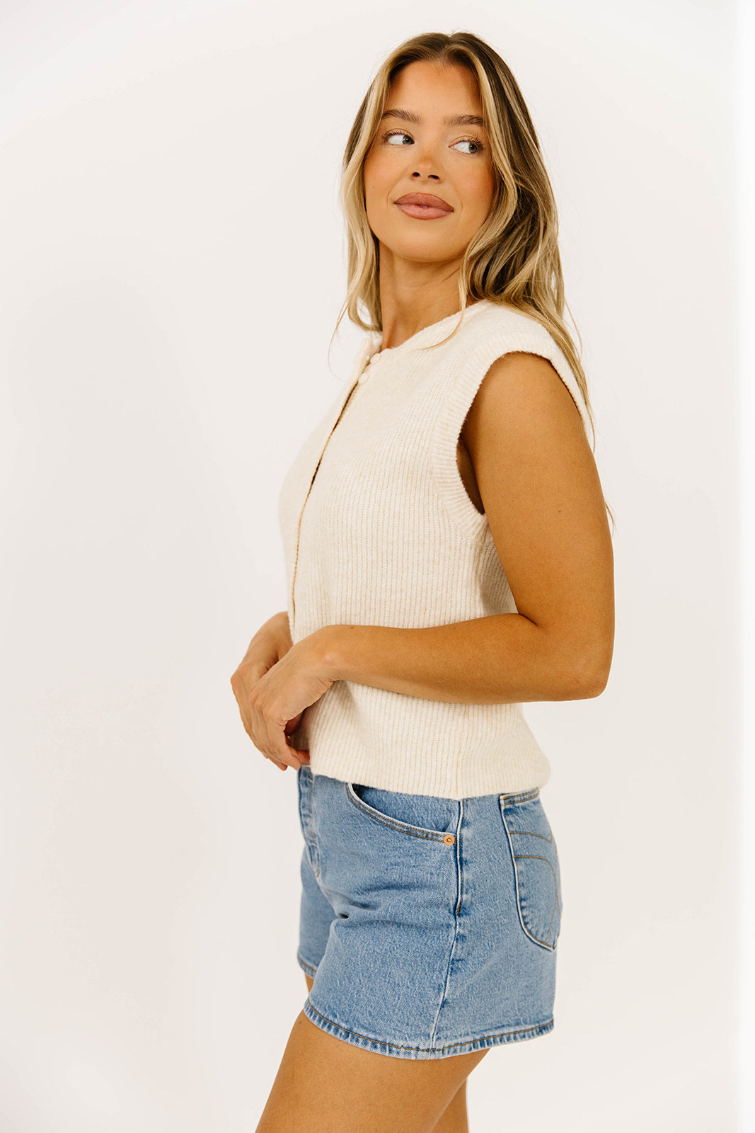 Analeigh Women's Sleeveless Ribbed Knit Vest - Eggshell White Casual Summer Layering Piece for Office & Weekend Outfits