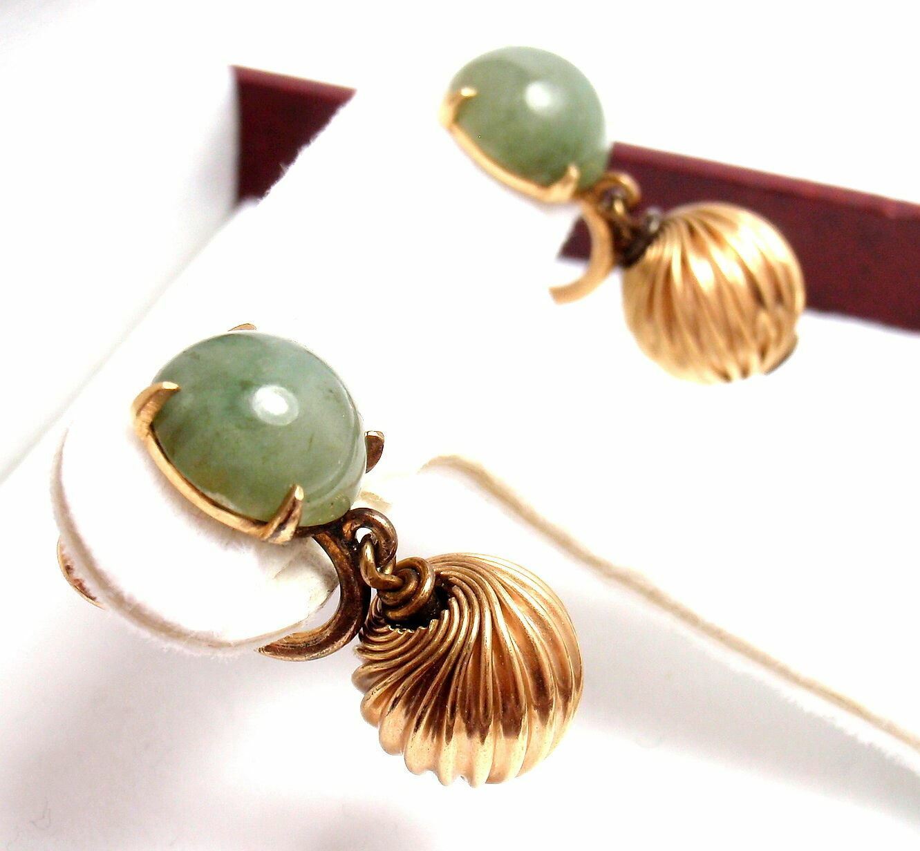 Vintage 14k Yellow Gold Green Jade Screw Back Earrings - Elegant Estate Jewelry for Women, Perfect for Weddings, Parties & Special Occasions