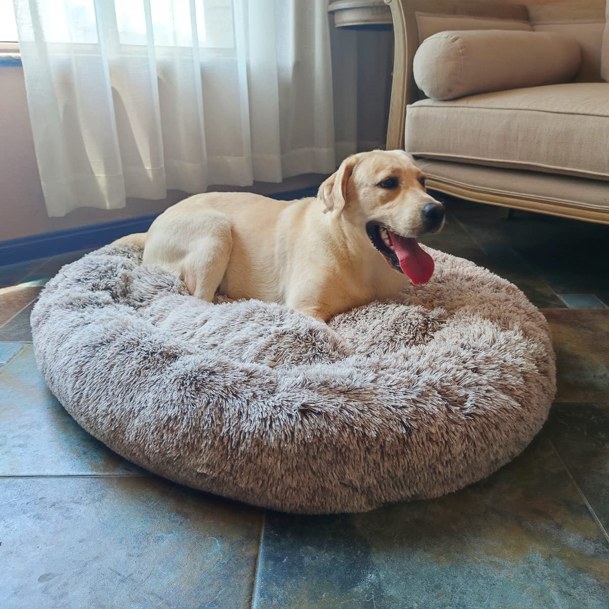 Coohom Oval Calming Donut Cuddler Dog Bed - Shag Faux Fur Washable Round Pet Bed for Small & Medium Dogs (XXL 43