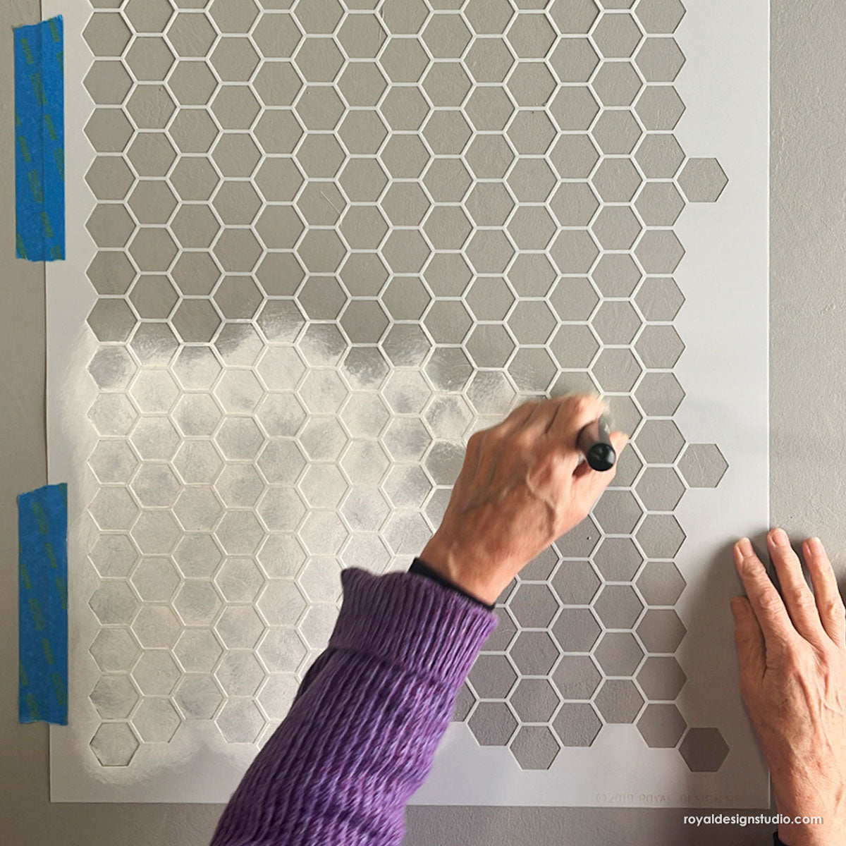 Hexagon Tile Floor Stencil - Reusable DIY Floor Painting Template for Concrete, Wood, Porcelain - Perfect for Home, Patio, Garage & Bathroom Renovation Projects