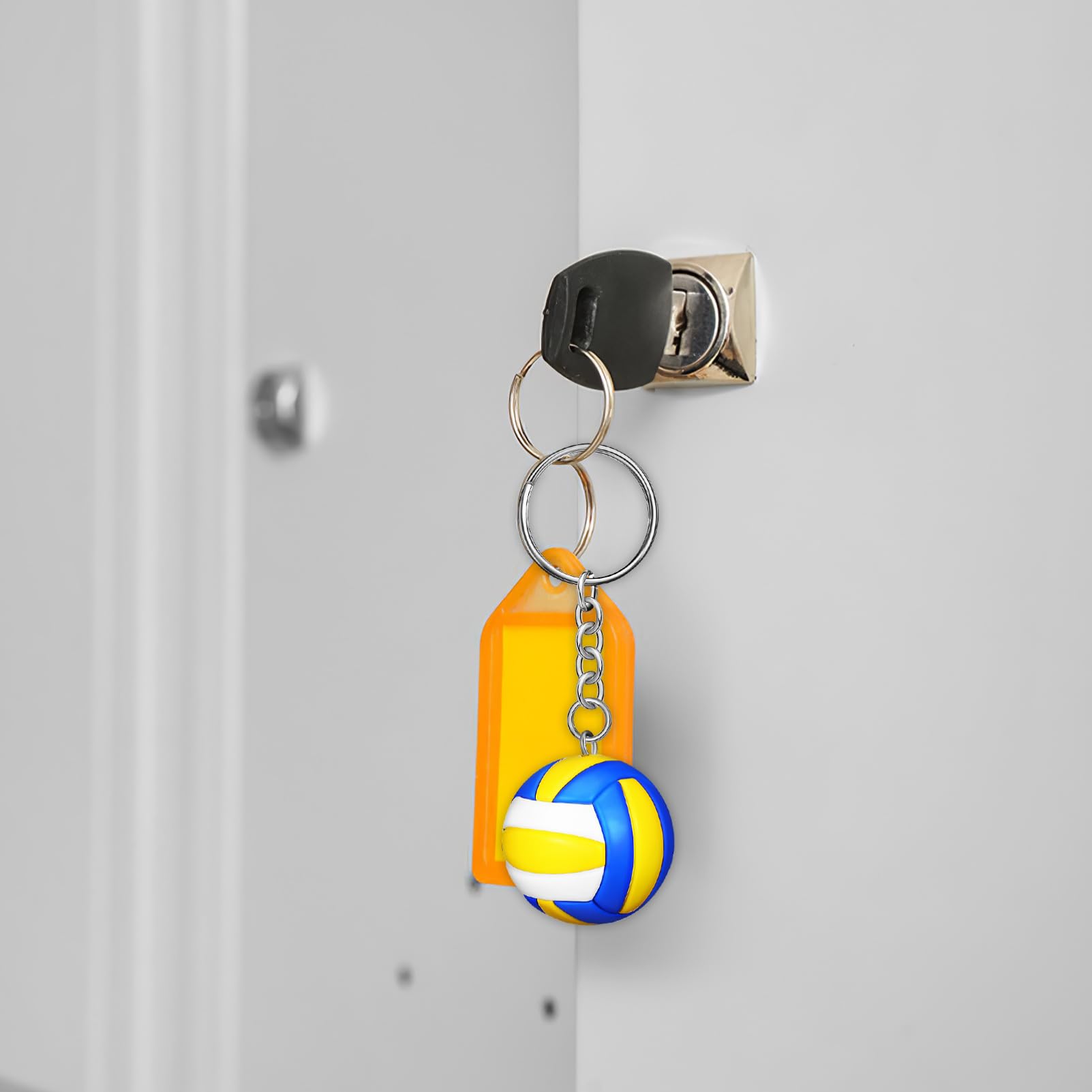 Anneome Volleyball Keychain - Sports Keyring for Volleyball Players, Car Keys & Backpacks - Durable Volleyball Accessory Pendant for Athletes & Fans - Perfect for Gifts, Team Spirit & Everyday Use