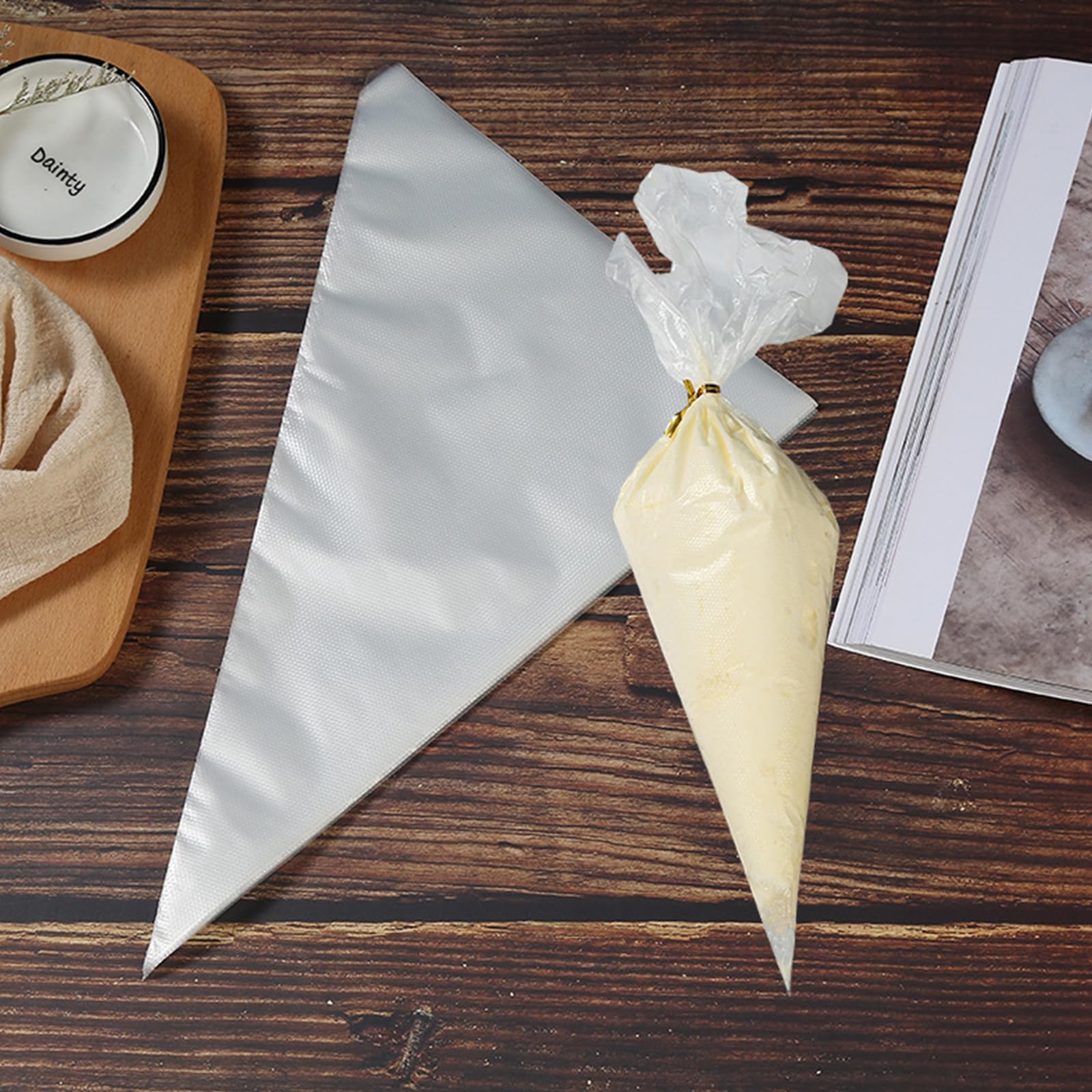 100pcs 8 Inch Disposable Mini Piping Bags for Cake Decorating - Pastry & Icing Bags for Cream Frosting, Cupcakes, Cookies & Dessert Decoration - Perfect for Birthday Parties, Baking Classes & Home Baking