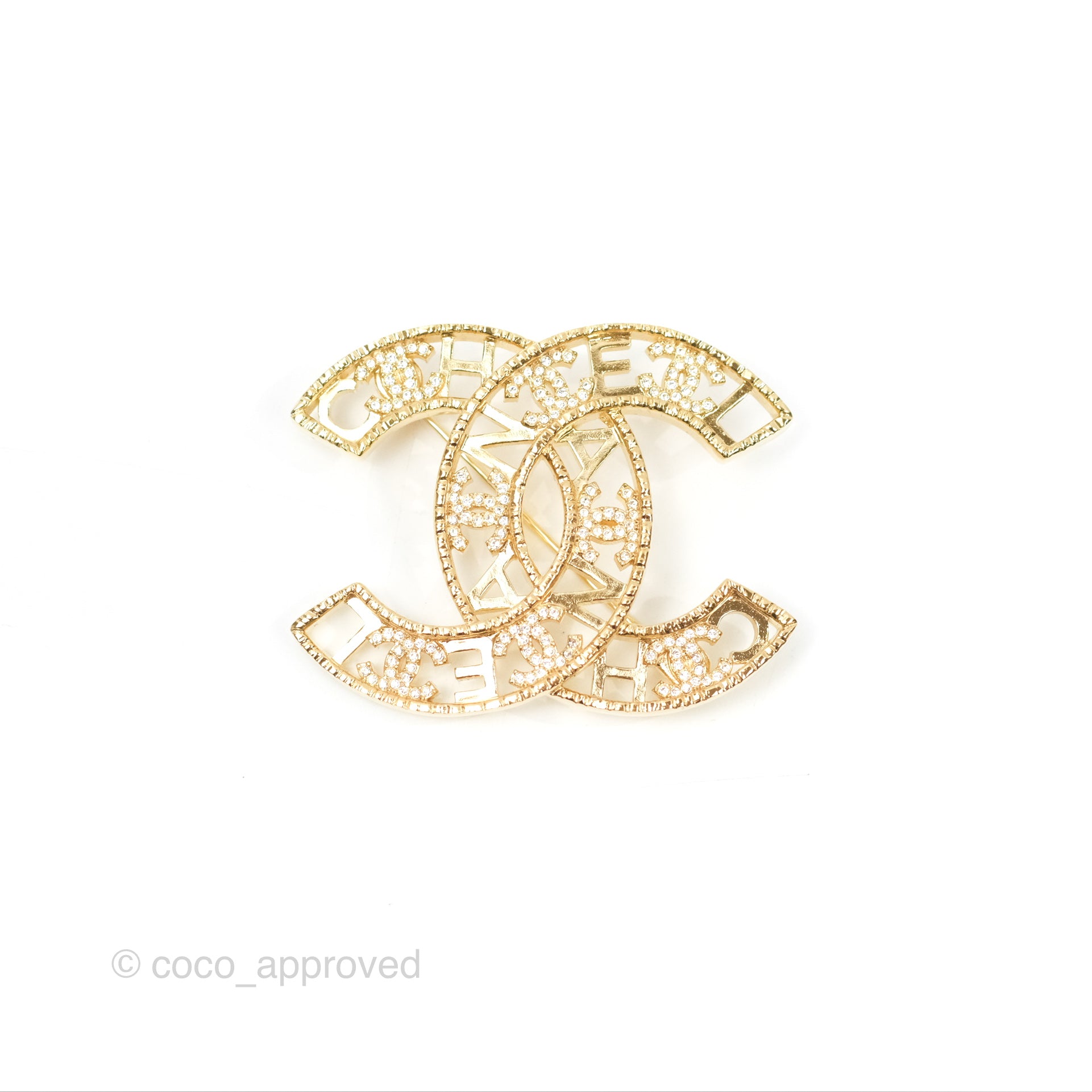 Chanel CC Logo Brooch Gold Tone 22A Collection - Elegant Luxury Pin for Women, Perfect for Blazers, Coats, Bags & Special Occasions