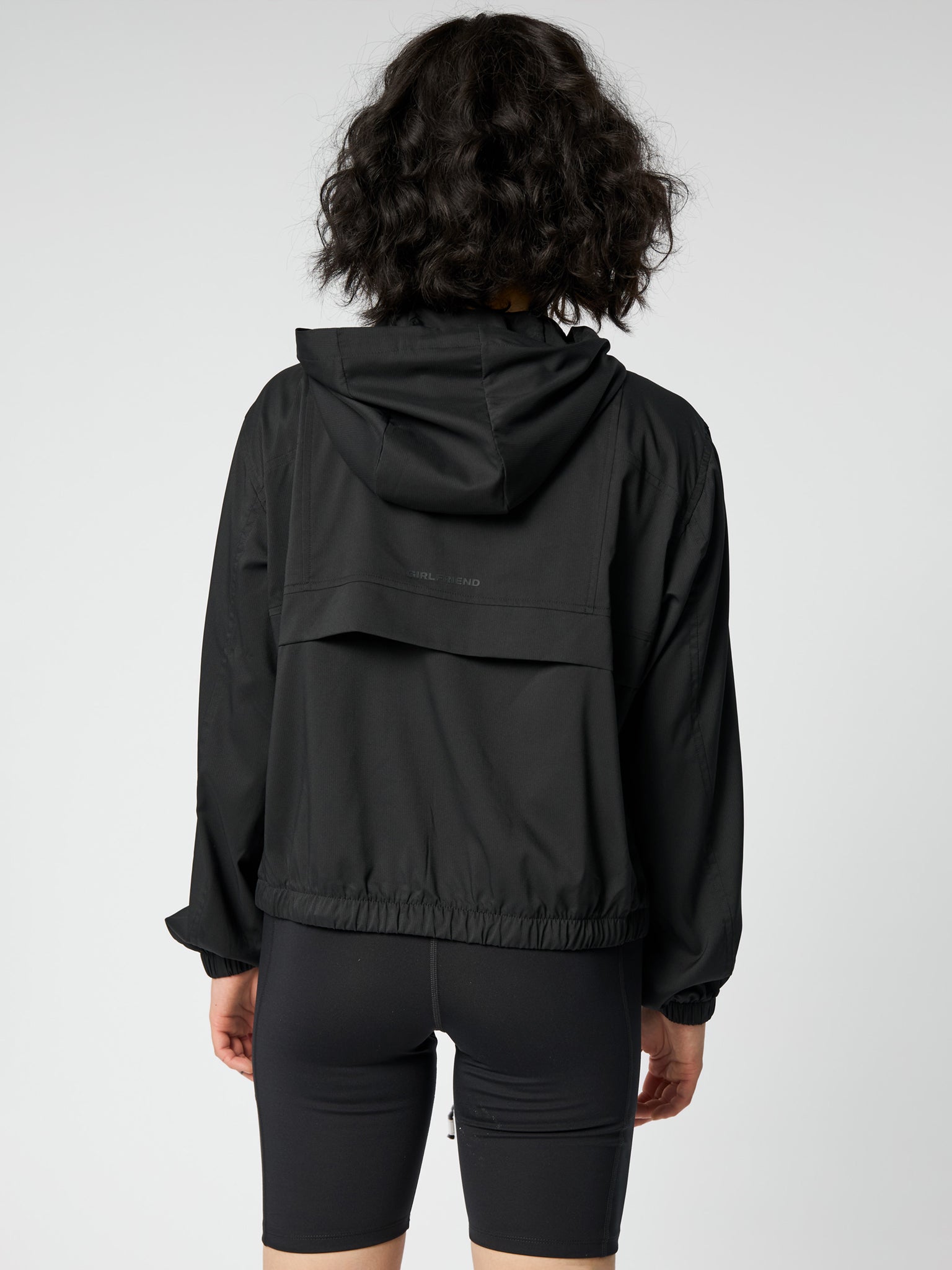 Girlfriend Collective Allie Hooded Windbreaker Jacket for Women - Lightweight Water-Resistant Windbreaker with Hood - Perfect for Running, Hiking & Outdoor Activities (Black)