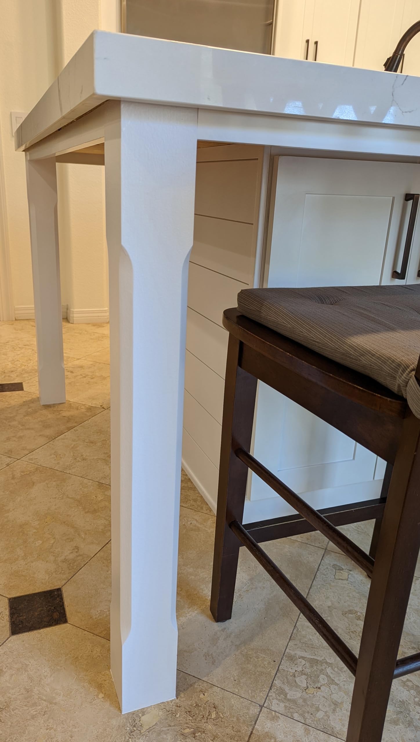 Modern Square Celoron Wooden Leg 34.5