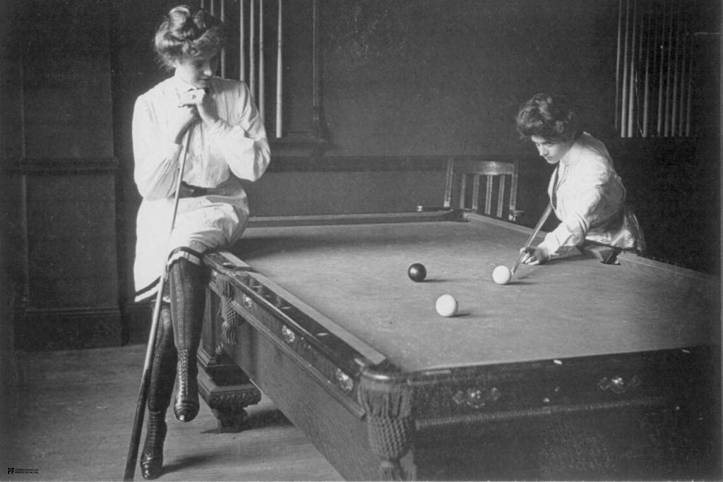 Vintage 1903 Women Playing Pool Stretched Canvas Wall Art - 16x24 Inch Billiards Decor for Game Room, Man Cave & Home Office - Perfect for Pool Table Accessories & Vintage Sports Theme