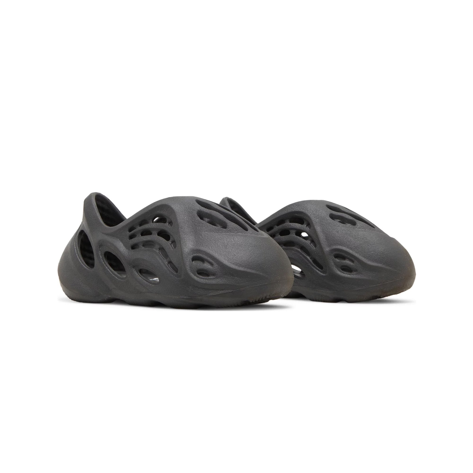 Adidas Yeezy Foam Runner 'Onyx' PS (2024) - Comfortable Unisex Slides for Running, Gym & Casual Wear - Perfect for Athletes & Street Style Fashion