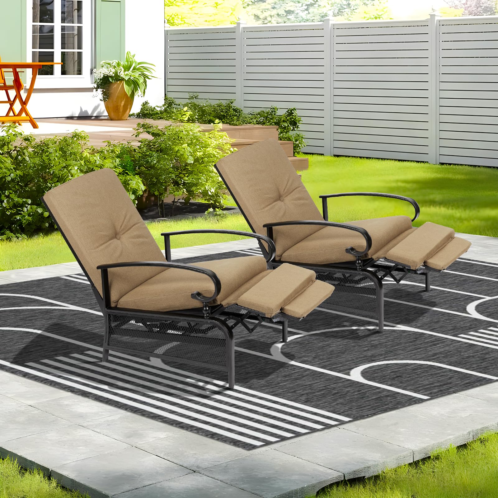 SOLAURA Adjustable Outdoor Recliner Lounge Chair with Black Metal Frame & Removable Cushions - Patio, Backyard, Poolside, Garden Relaxation (Beige) - Perfect for Sunbathing, Reading, and Outdoor Lounging