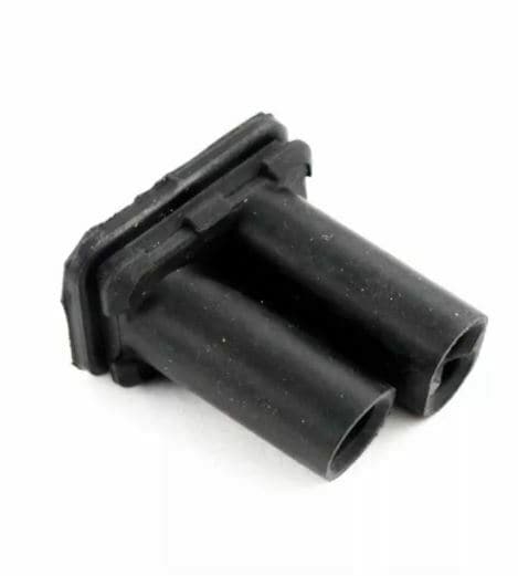High-Quality Carburetor Grommet for Stihl MS640 MS650 MS660 1122 123 7503 Wagners - Durable Replacement Part for Chainsaw & Power Tools - Perfect for Outdoor Maintenance, Wood Cutting & DIY Projects