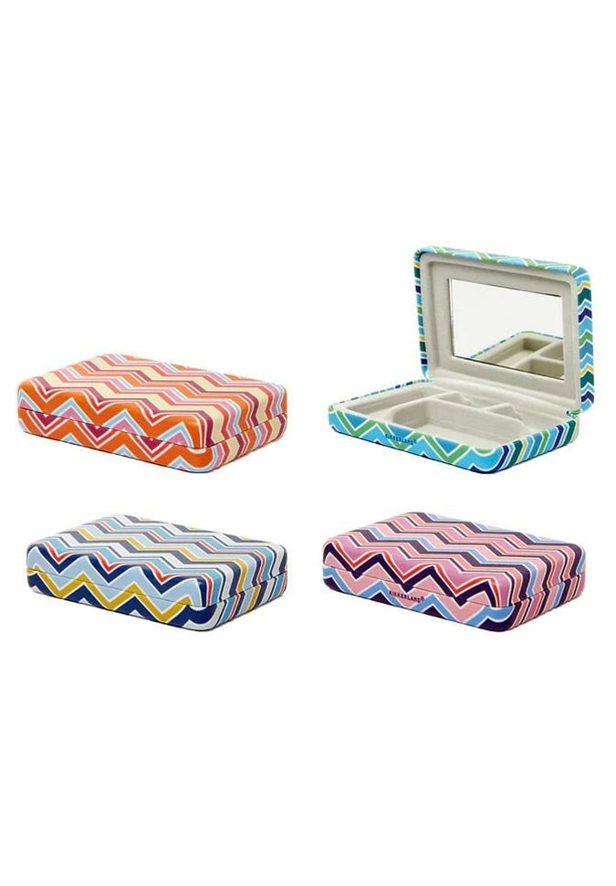 Kikkerland Plaid Travel Jewelry Case - Stylish Organizer for Necklaces, Rings & Earrings - Perfect for Vacation, Business Trips & Weekend Getaways