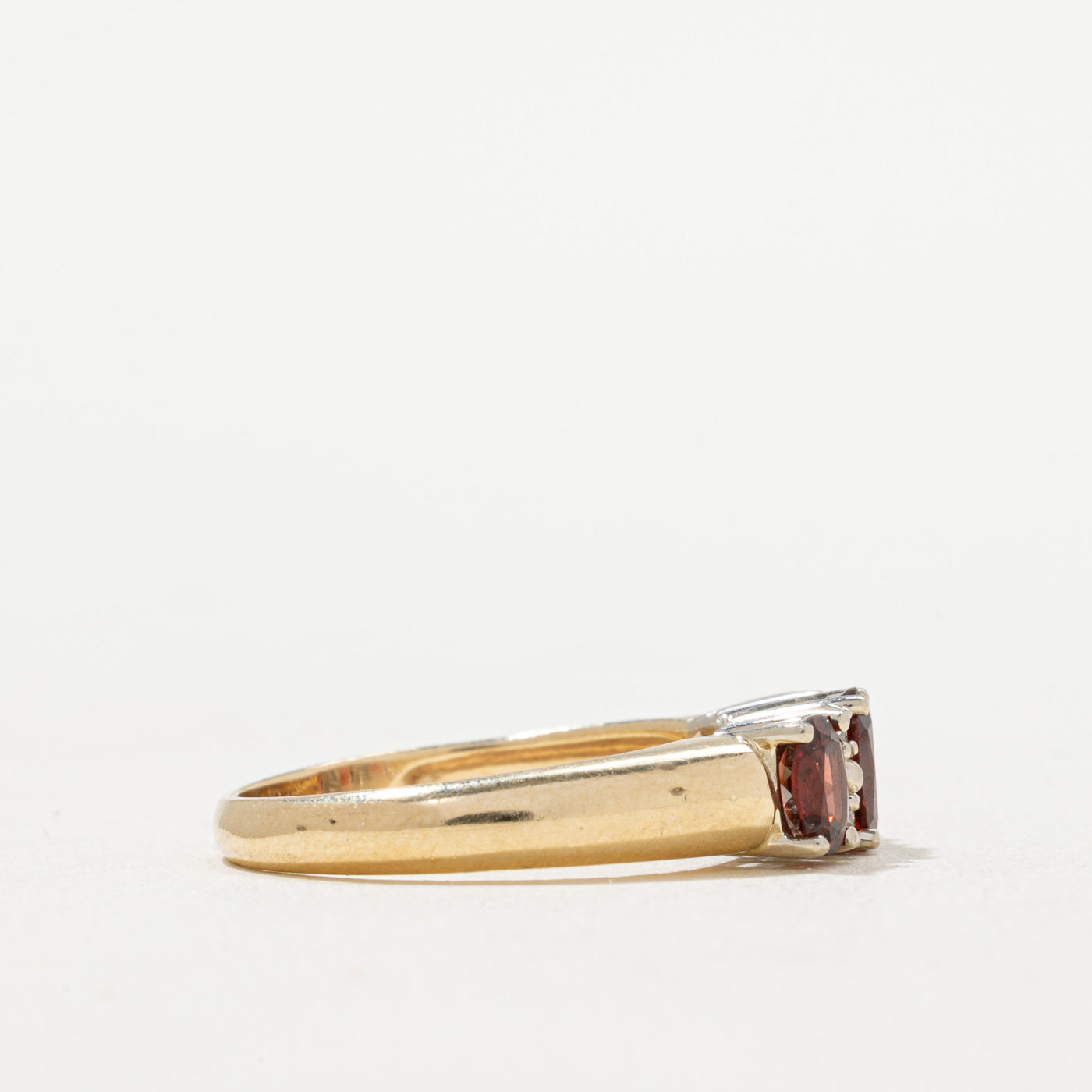 Birks Three Stone Garnet & Diamond Ring - 0.04ctw Diamonds & 1.15ctw Garnet - Size 7.25 - Elegant Jewelry for Weddings, Anniversaries & Special Occasions