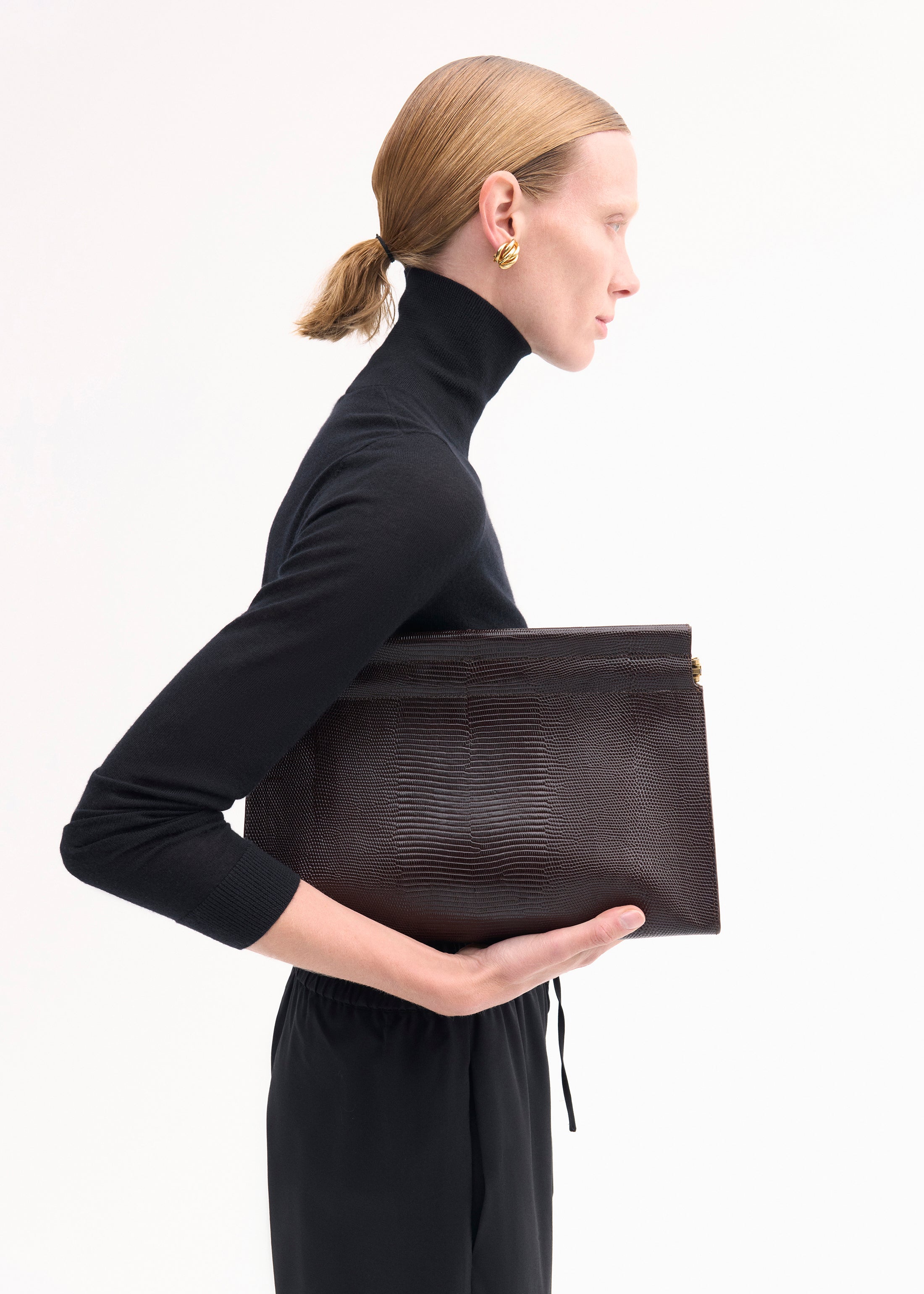 Luxury Slim Turtleneck Sweater - 100% Fine Cashmere for Women & Men | Soft & Warm Winter Pullover | Perfect for Office, Date Night & Holiday Outfits (Black)