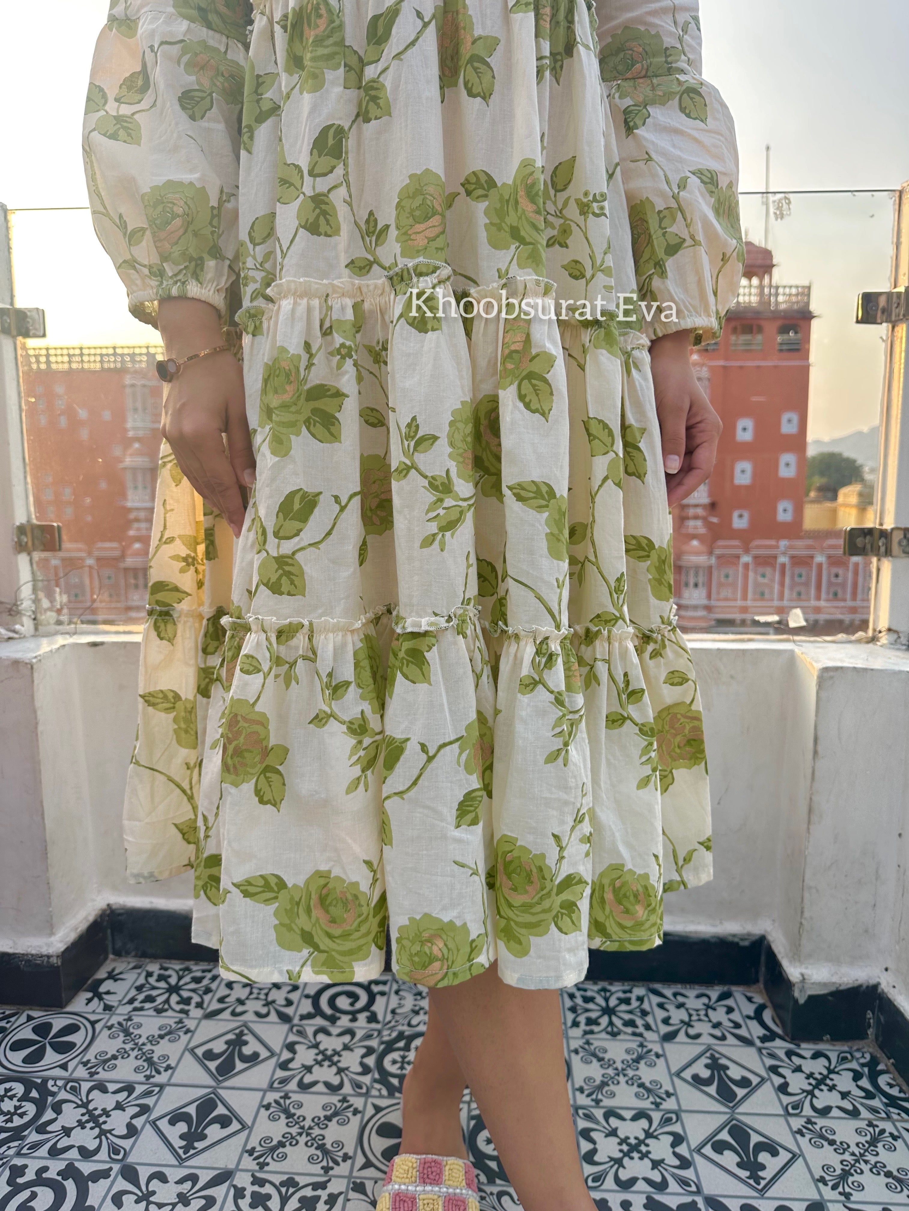 Summer Breeze Flare Green Dress - Women's Boho Maxi Dress with Pockets | Perfect for Beach Vacations, Music Festivals & Summer Parties